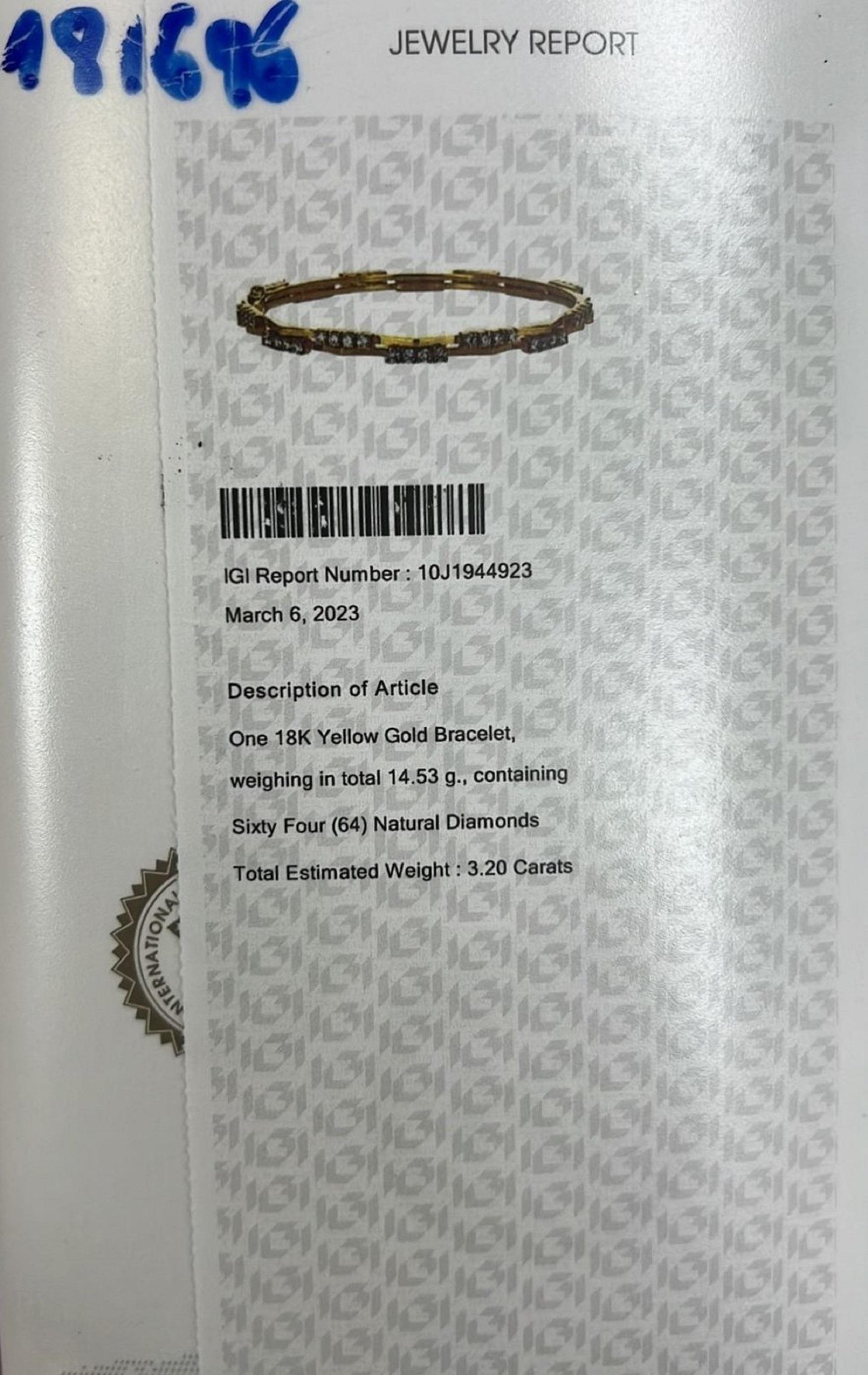 18k Yellow Gold Bangle Bracelet with 3.2ct Natural Diamonds IGI Certificate For Sale 5