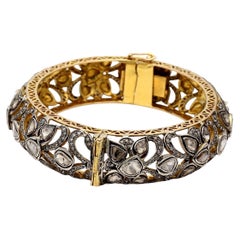 18K Yellow Gold Bangle Bracelet with 16.81 Carat Round & Rose Cut X I1 Diamonds