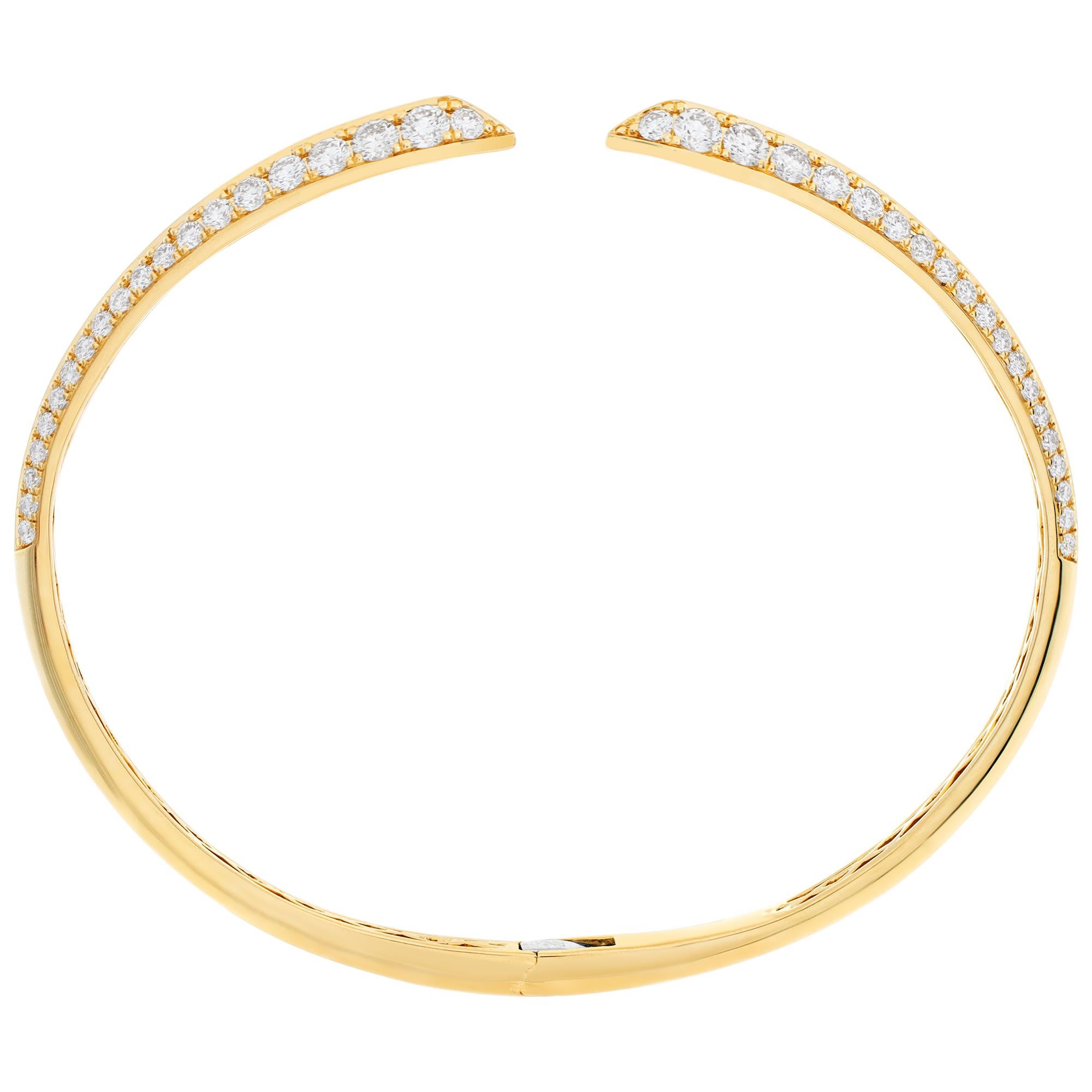Bracelet jonc en or jaune 18 carats Excellent état - En vente à Surfside, FL