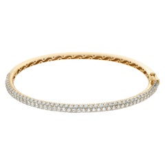 18k Yellow Gold Bangle with 2.86 Carats in Brilliant Round Cut Pave Diamonds