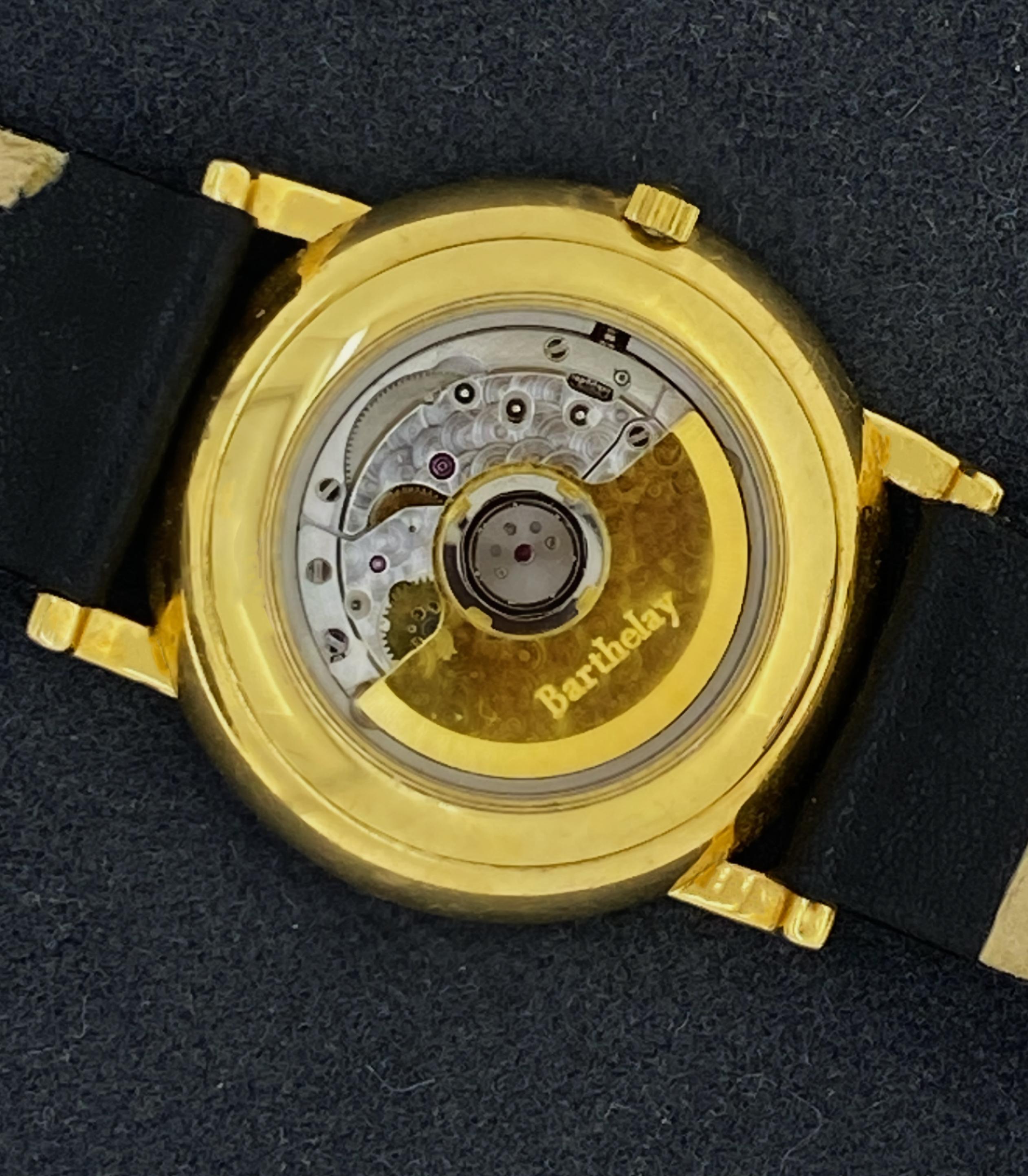 18K Yellow Gold Barthelay (est 1931) Paris Automatic 32mm Mens' Watch with Date For Sale 1