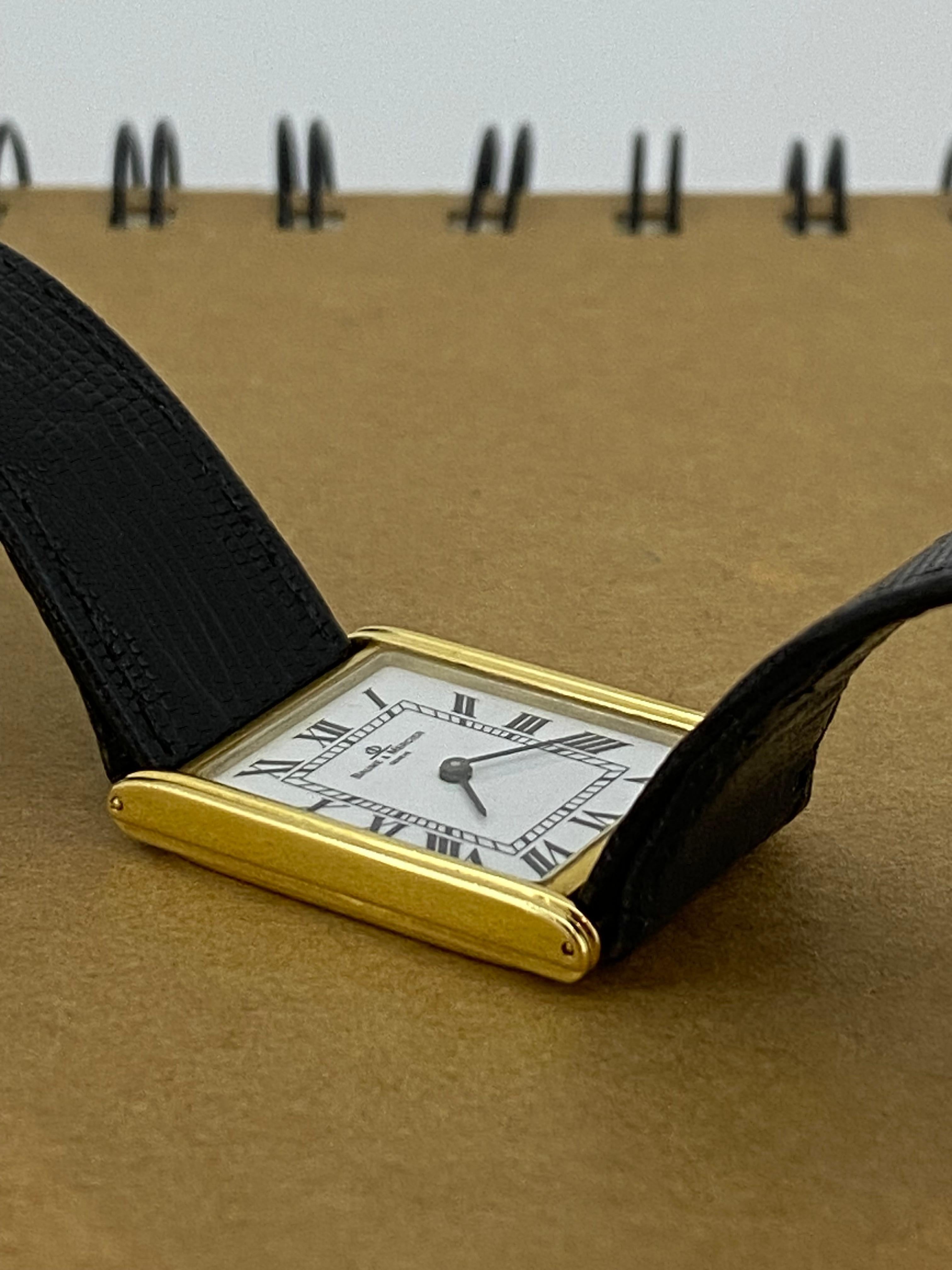 18 Karat Gelbgold Baume & Mercier Geneve Ref 1830 Schweizer Quarz Rechteckige Uhr für Damen oder Herren im Angebot