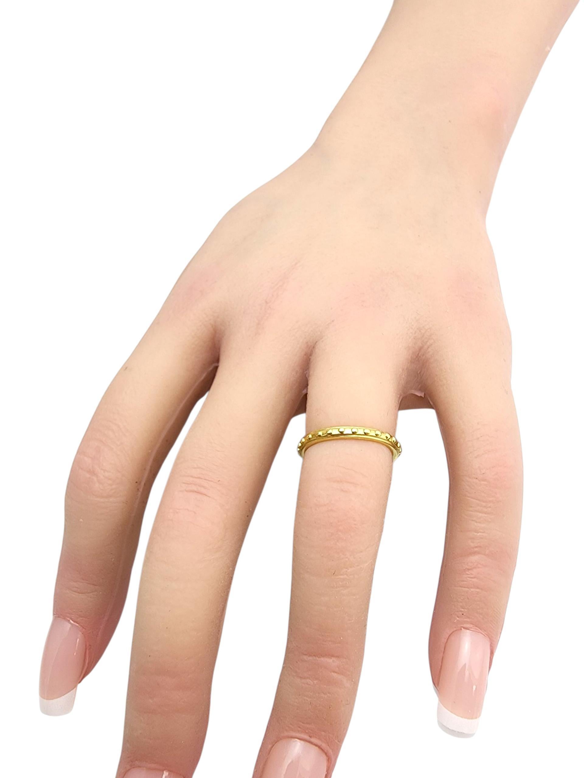 Bague en or jaune 18K avec perles Taille 4-4.75 #22750 en vente 2