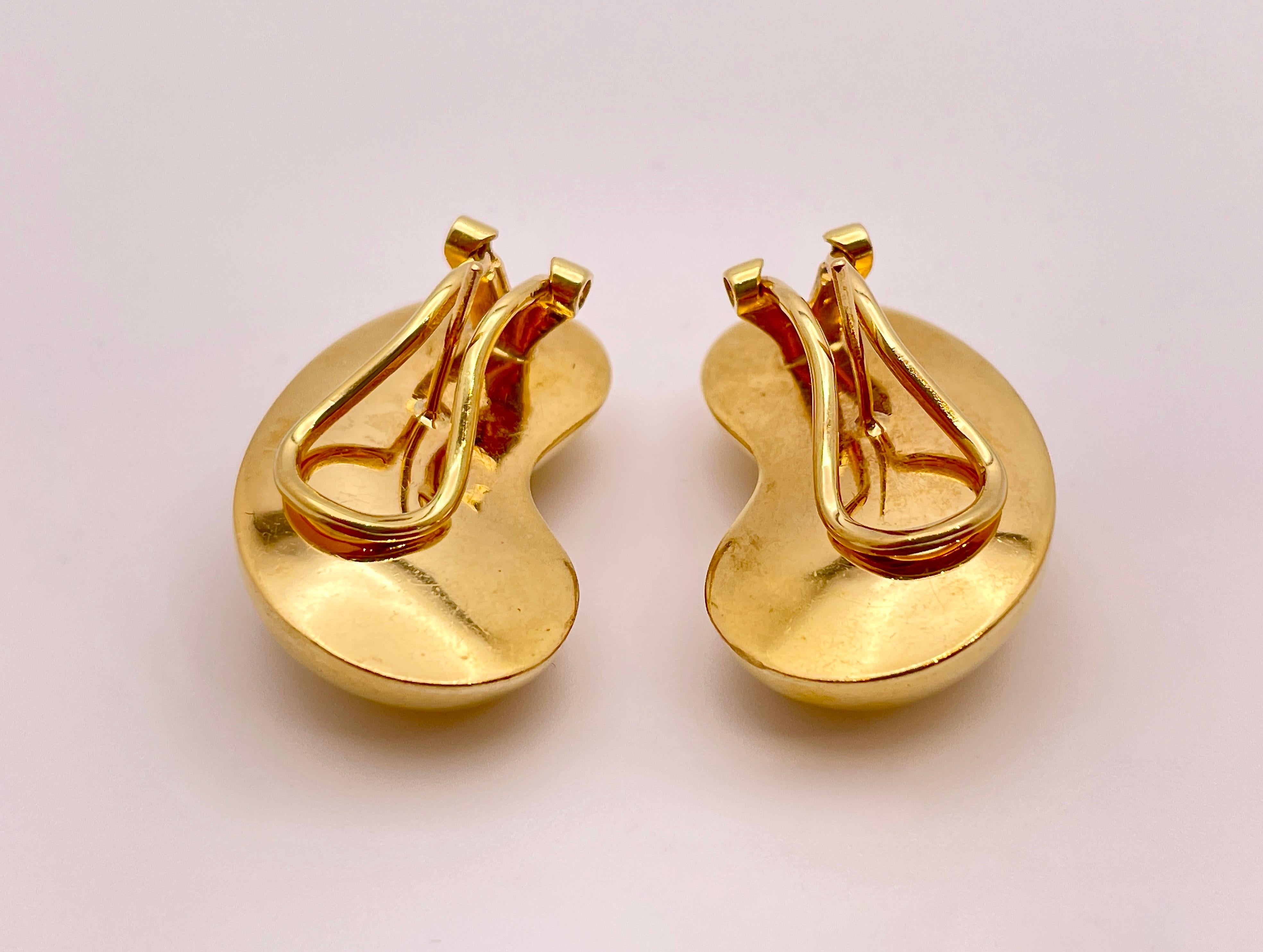 Women's or Men's 18K Yellow Gold Bean Lever-back Earrings For Sale