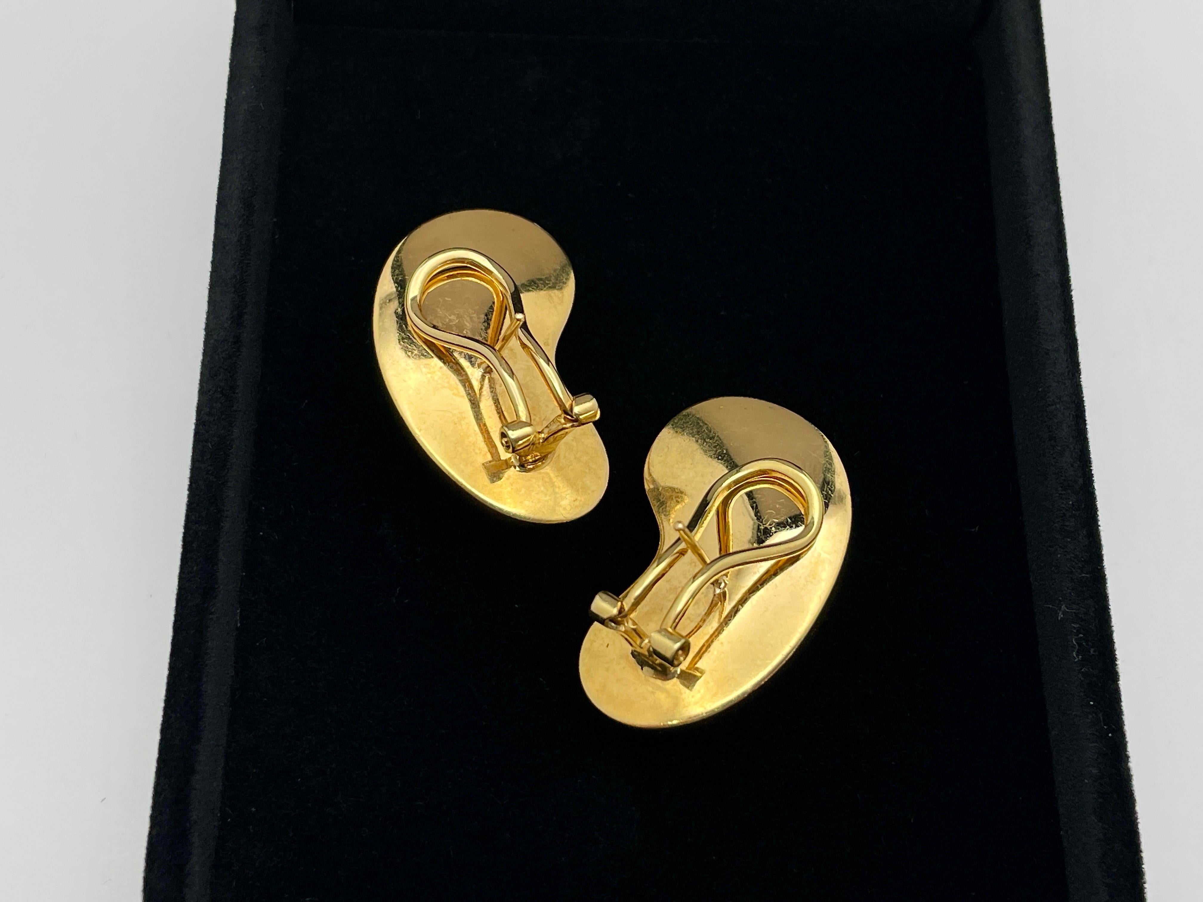 18K Yellow Gold Bean Lever-back Earrings For Sale 3