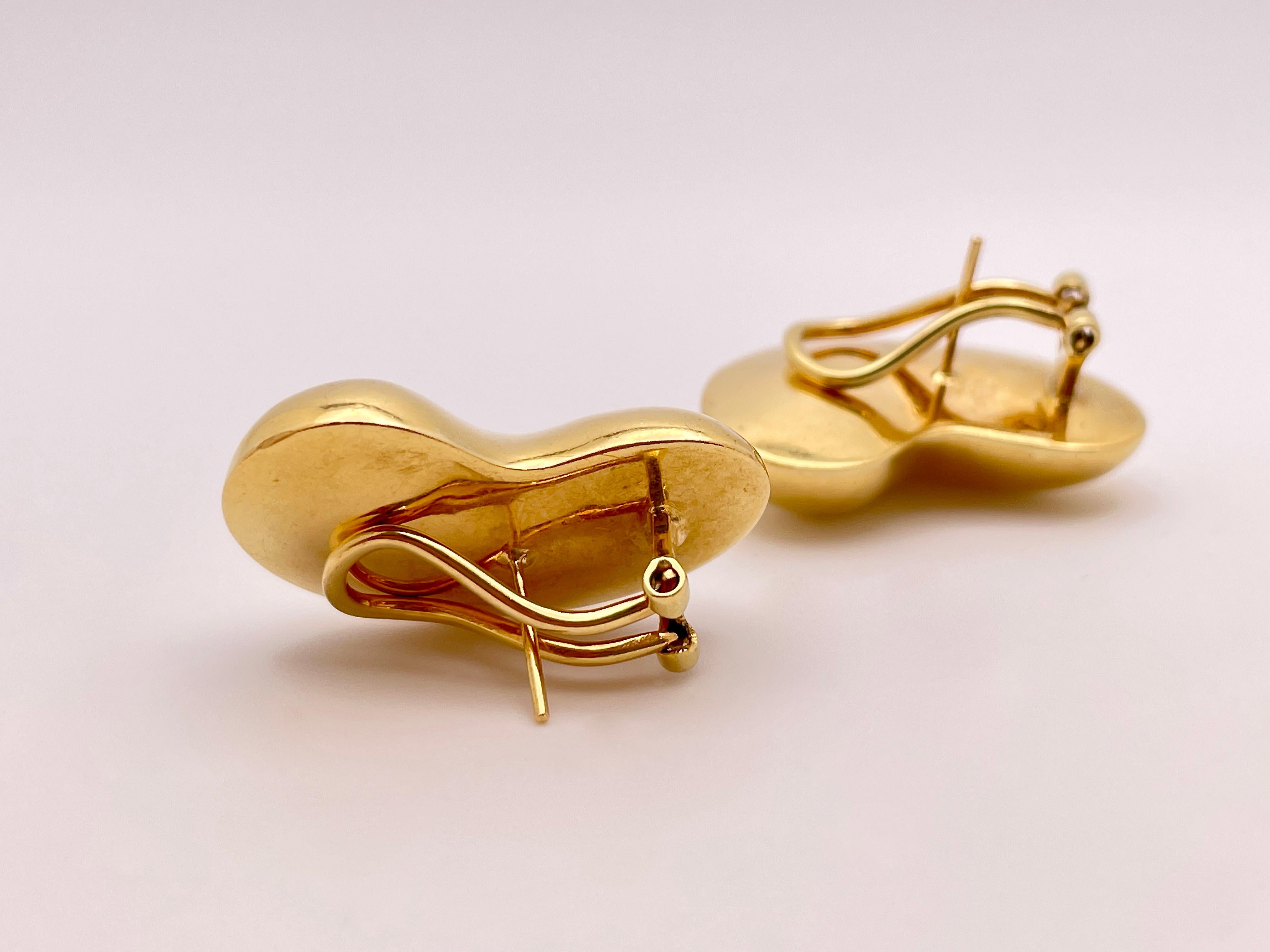 18K Yellow Gold Bean Lever-back Earrings For Sale 4