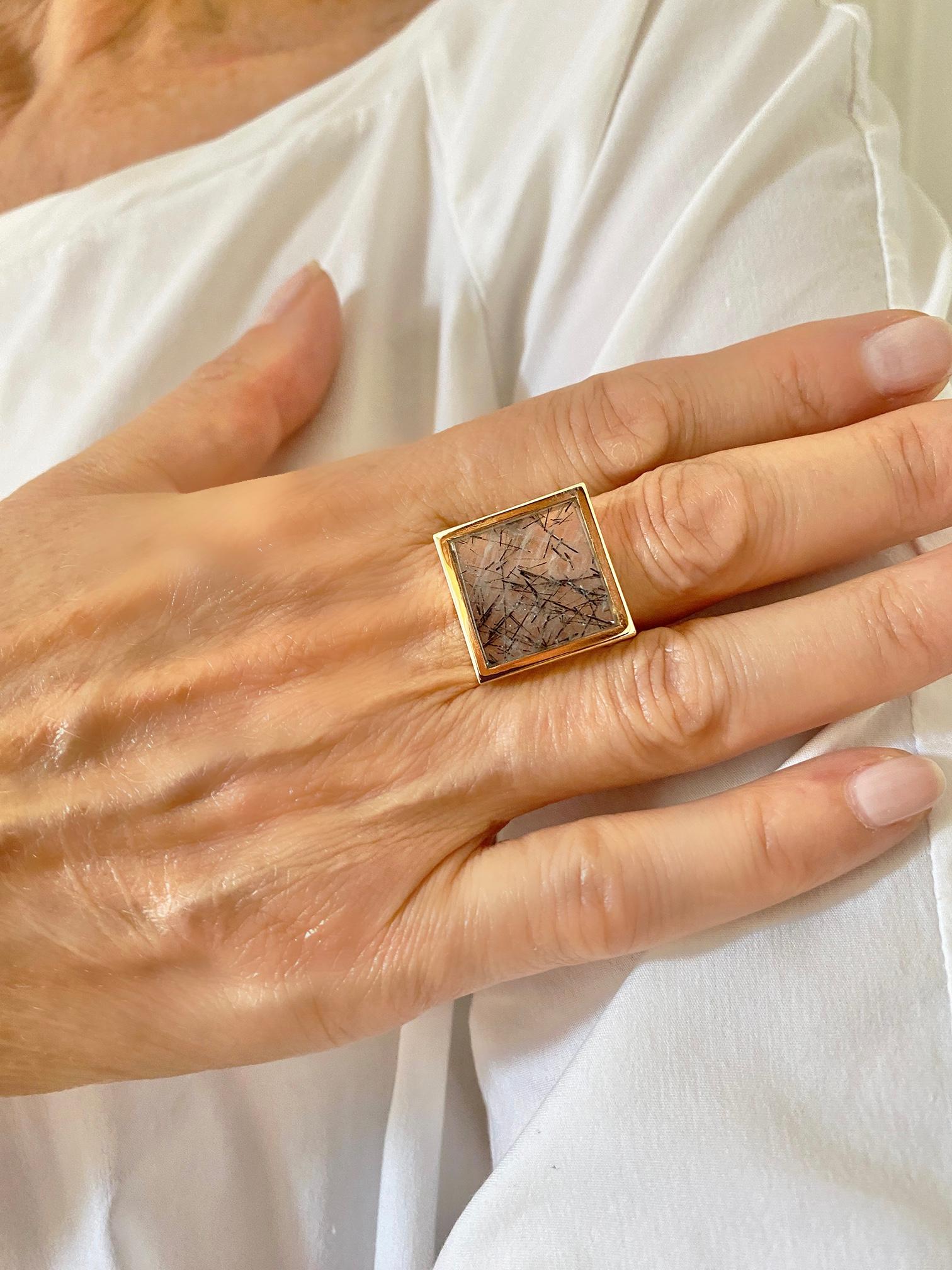 Square Cut 18k Yellow Gold Bezel Contemporary Tourmalineted Quartz Unique Piece Man Ring For Sale