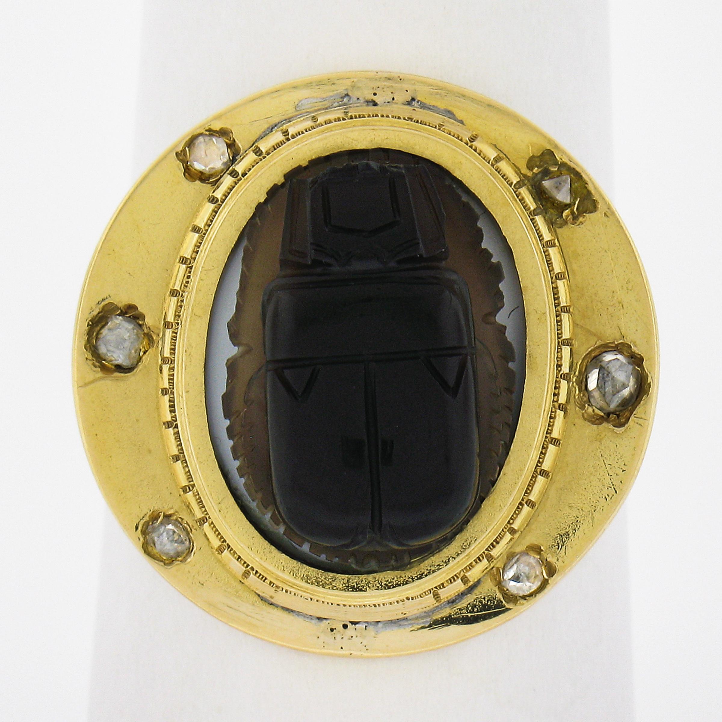 18k Yellow Gold Bezel Set Carved Hard Stone Scarab w/ Rose Cut Diamonds Ring In Good Condition For Sale In Montclair, NJ