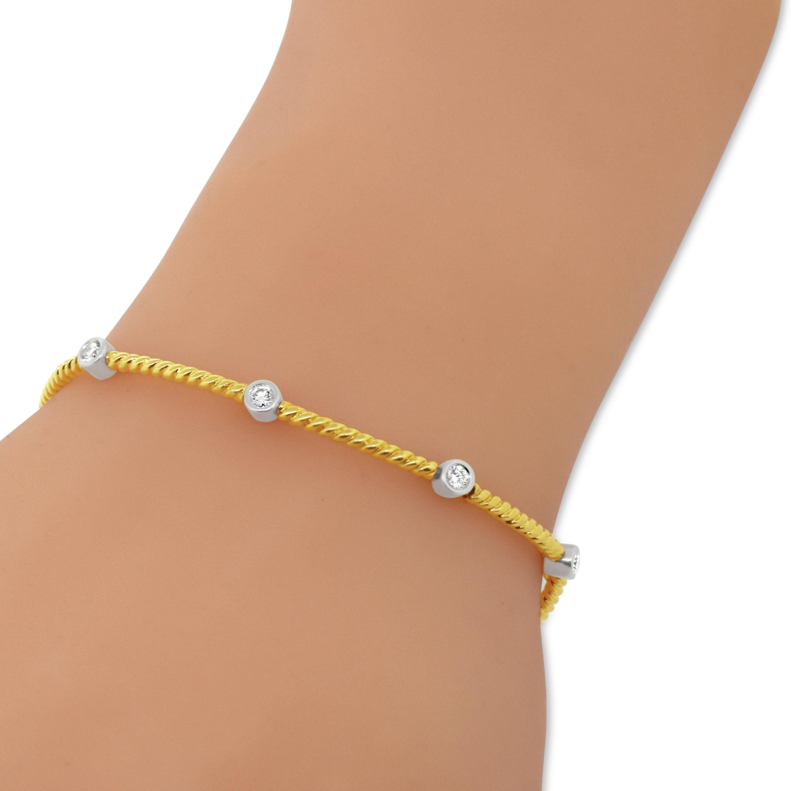 Taille ronde Bracelet en or jaune 18 carats serti de diamants en vente