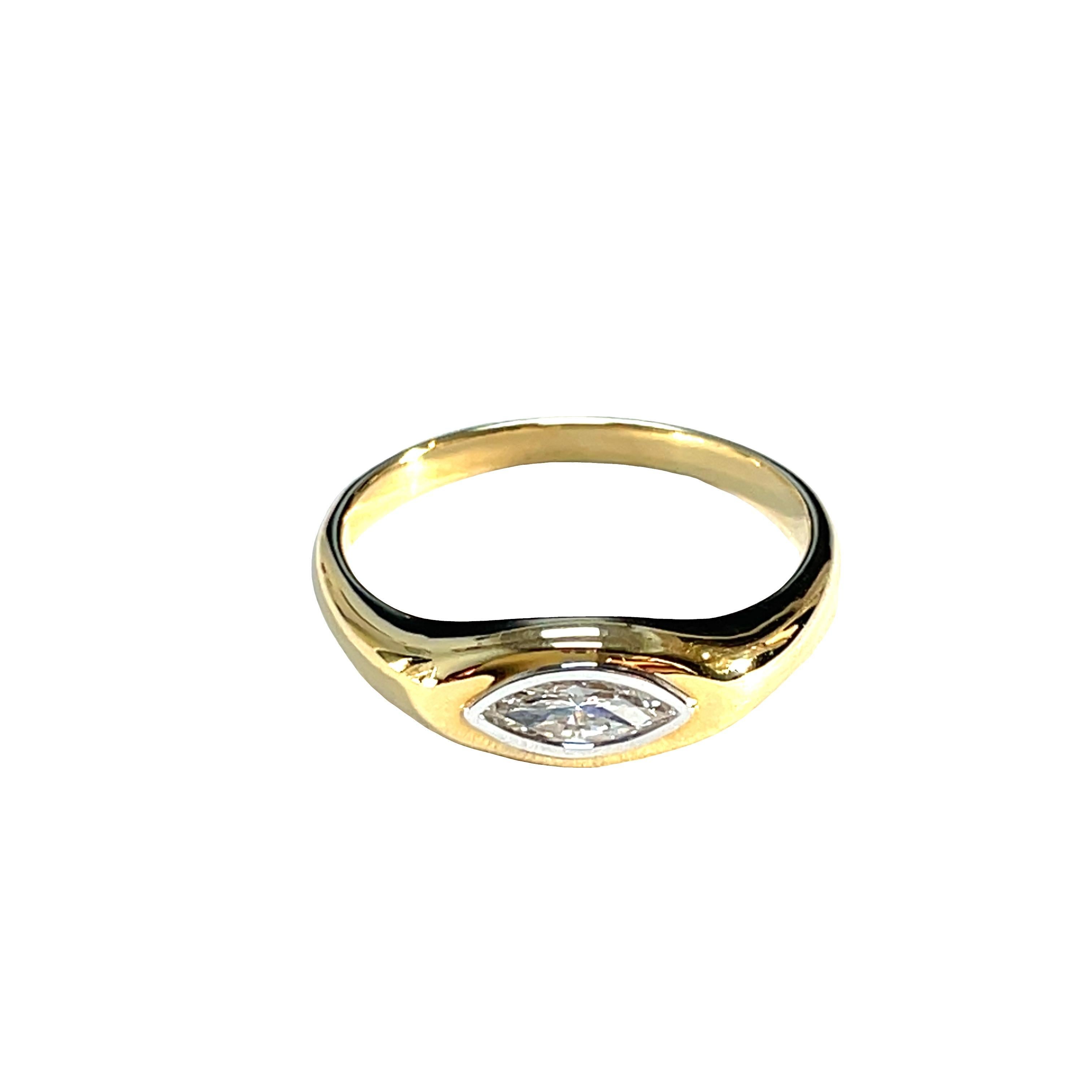 18k Yellow Gold Bezel Set Marquise Diamond Ring For Sale