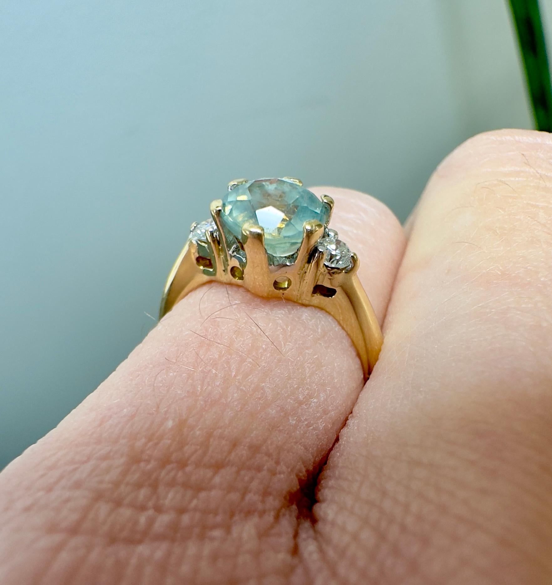 18k Yellow Gold Bi-Color Sapphire & Diamond Ring For Sale 1