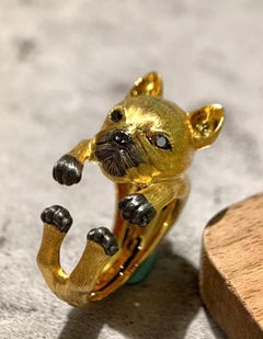 18K Yellow Gold Black Diamond 'Dog' Gold Graving Ring