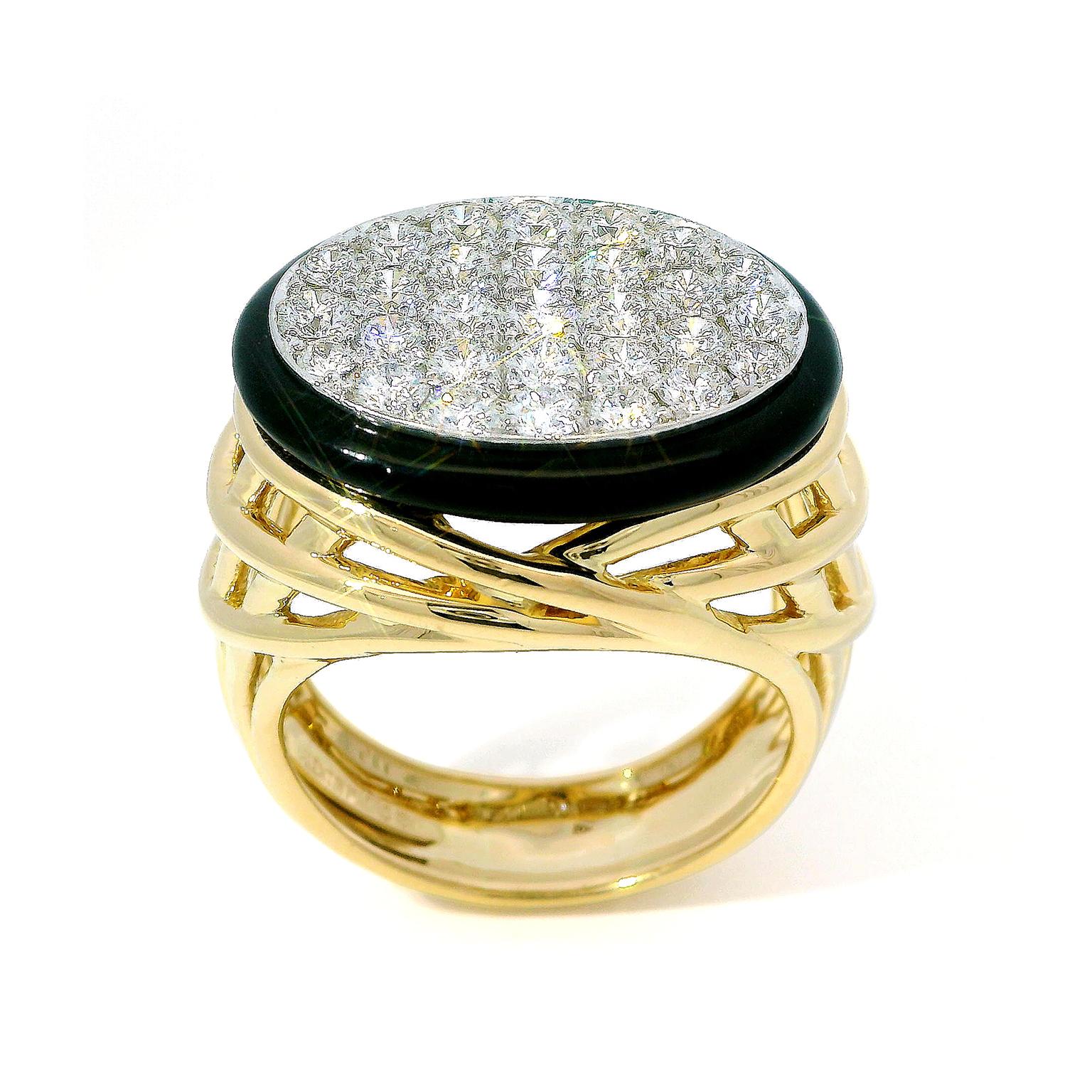 Brilliant Cut 18K Yellow Gold Black Enamel Oval Woven Diamond Ring For Sale