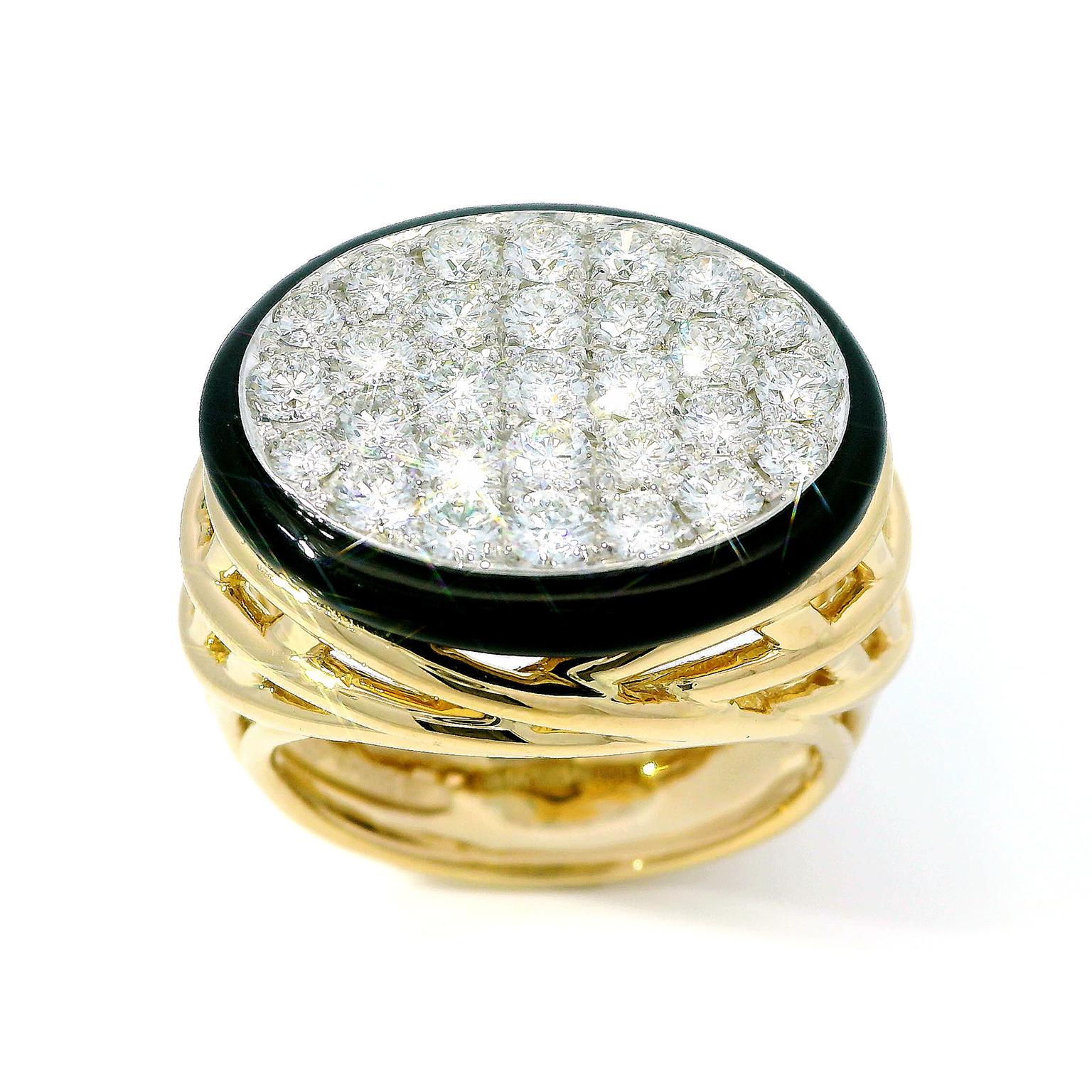 Women's or Men's 18K Yellow Gold Black Enamel Oval Woven Diamond Ring For Sale