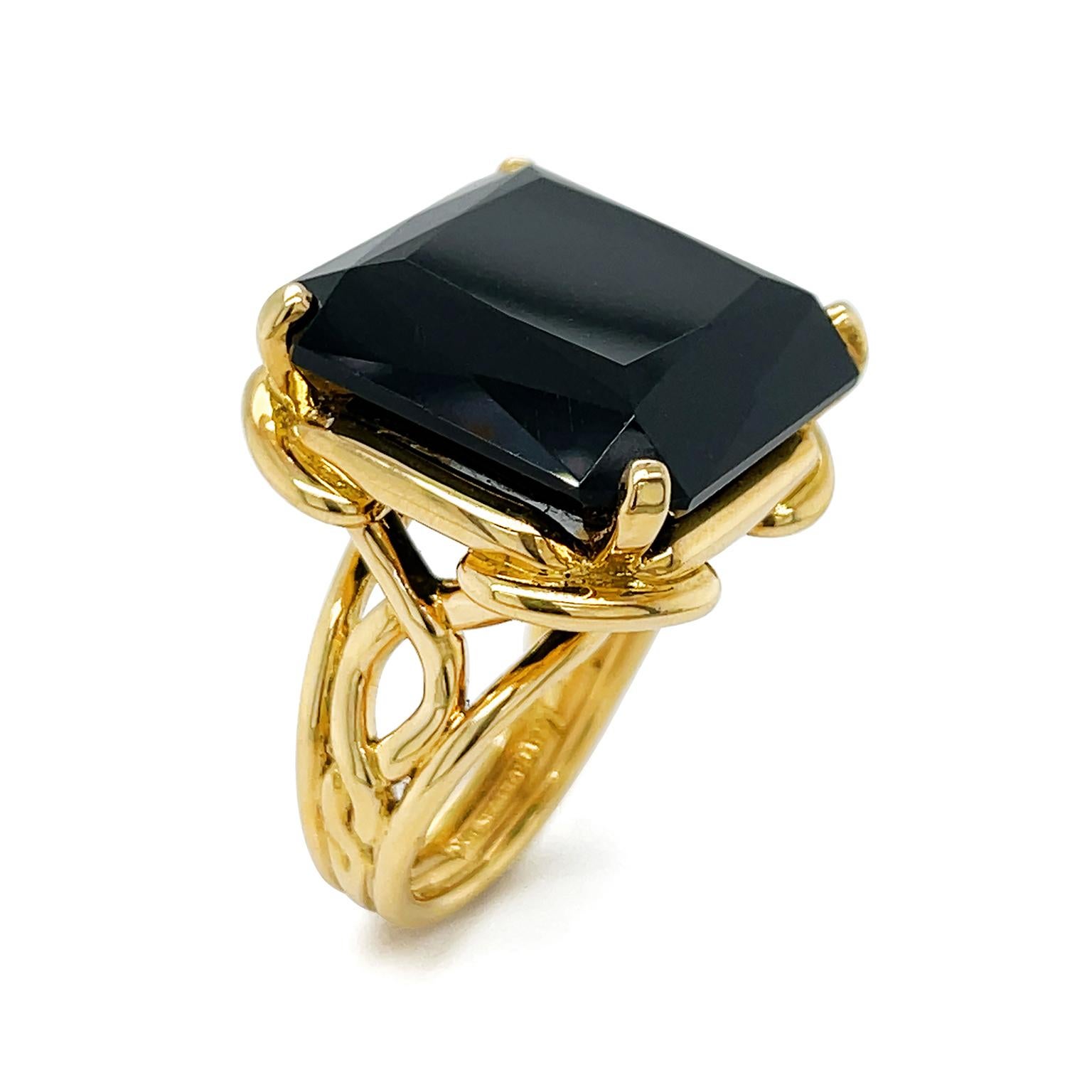 Cushion Cut 18K Yellow Gold Black Jade Cushion Ring For Sale