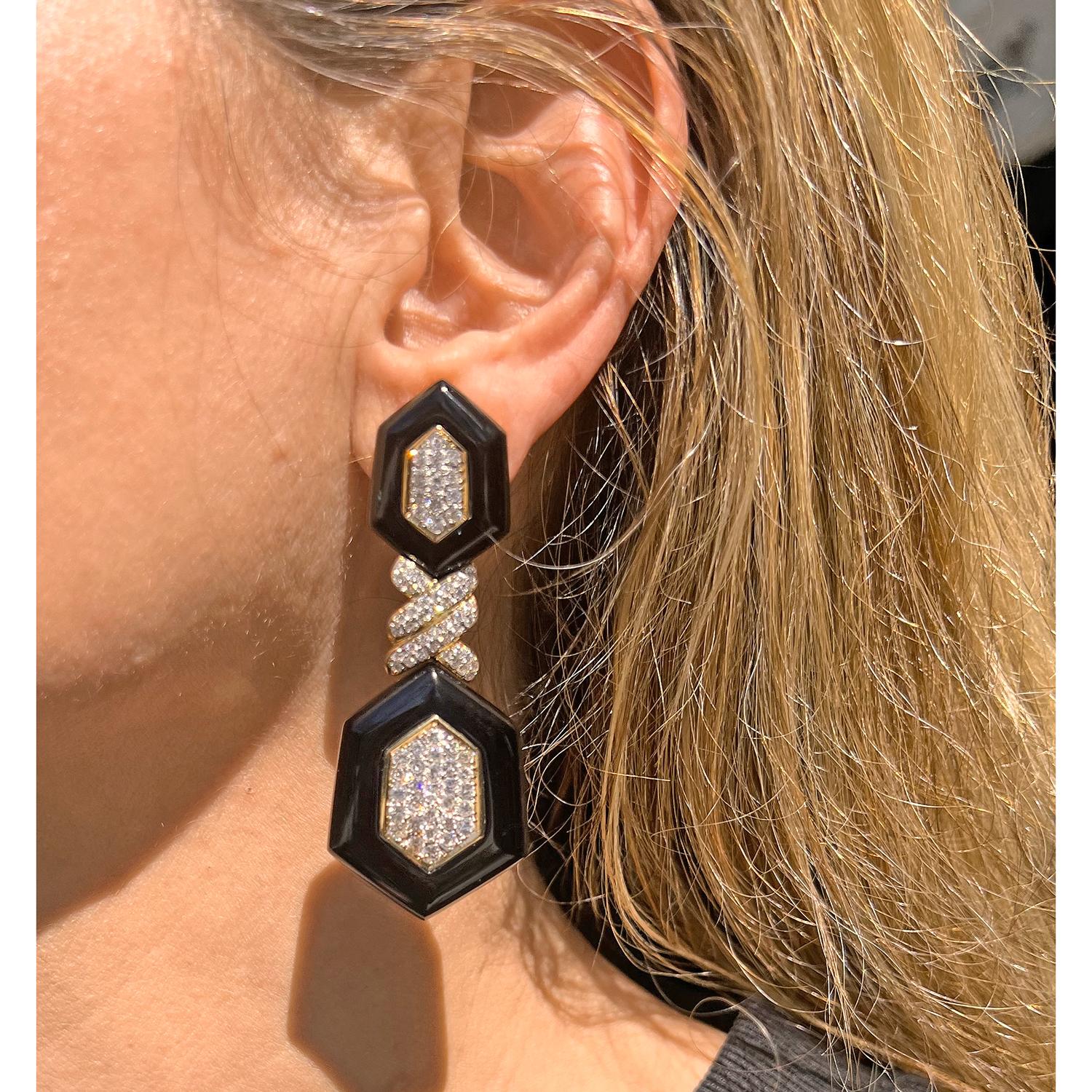 Brilliant Cut 18k Yellow Gold Black Onyx Diamond Drop Earrings