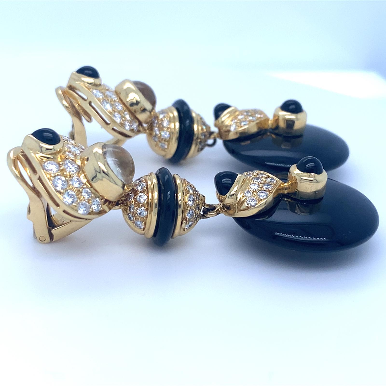 Orecchini in oro giallo 18k e onice nero con pietra di luna e diamanti da 1,66 carati in vendita 1