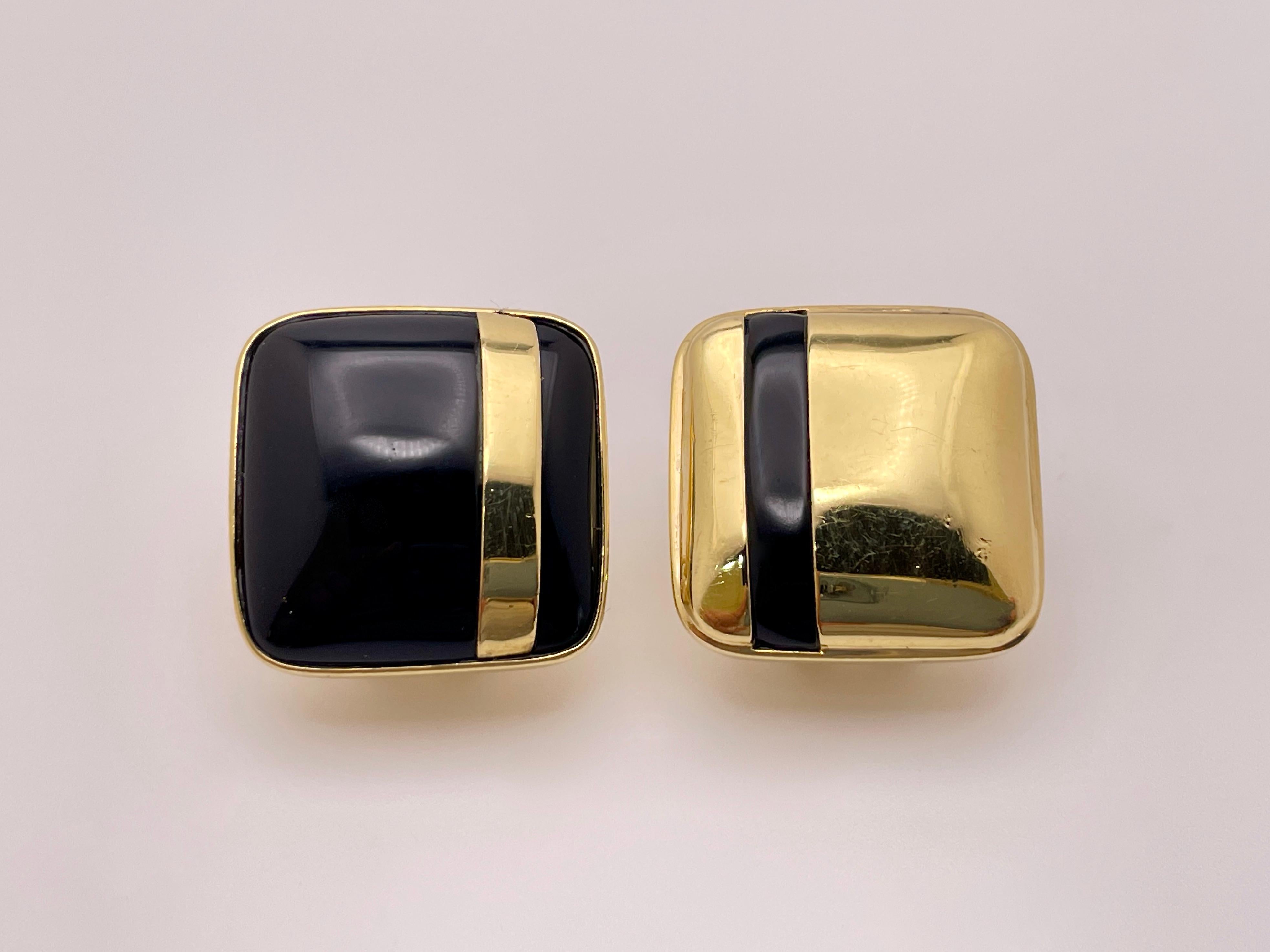Women's or Men's 18 Karat Yellow Gold Black Onyx Earrings For Sale