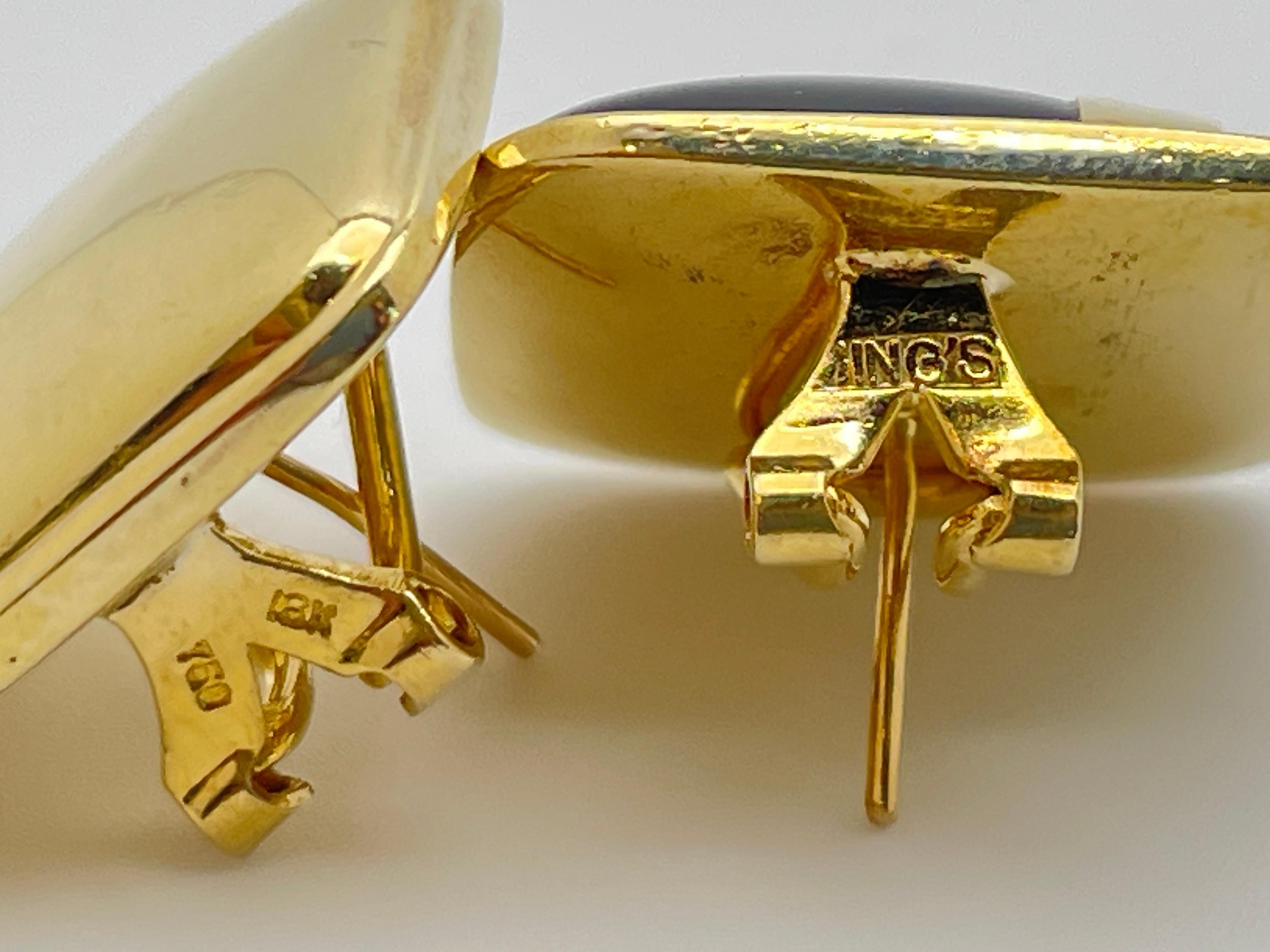 18 Karat Yellow Gold Black Onyx Earrings For Sale 4
