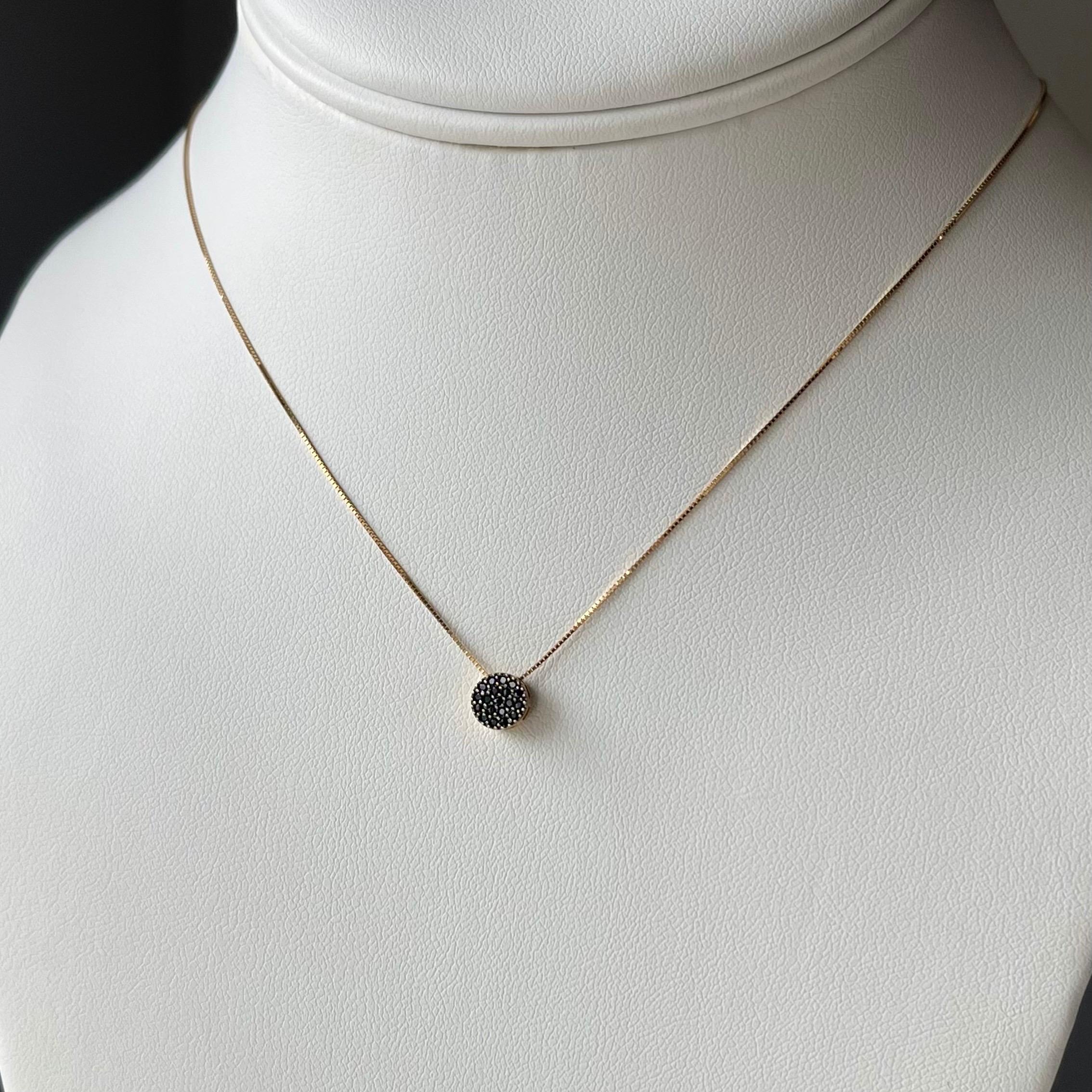 Round Cut 18K Yellow Gold Black Spinel Pendant Necklace For Sale