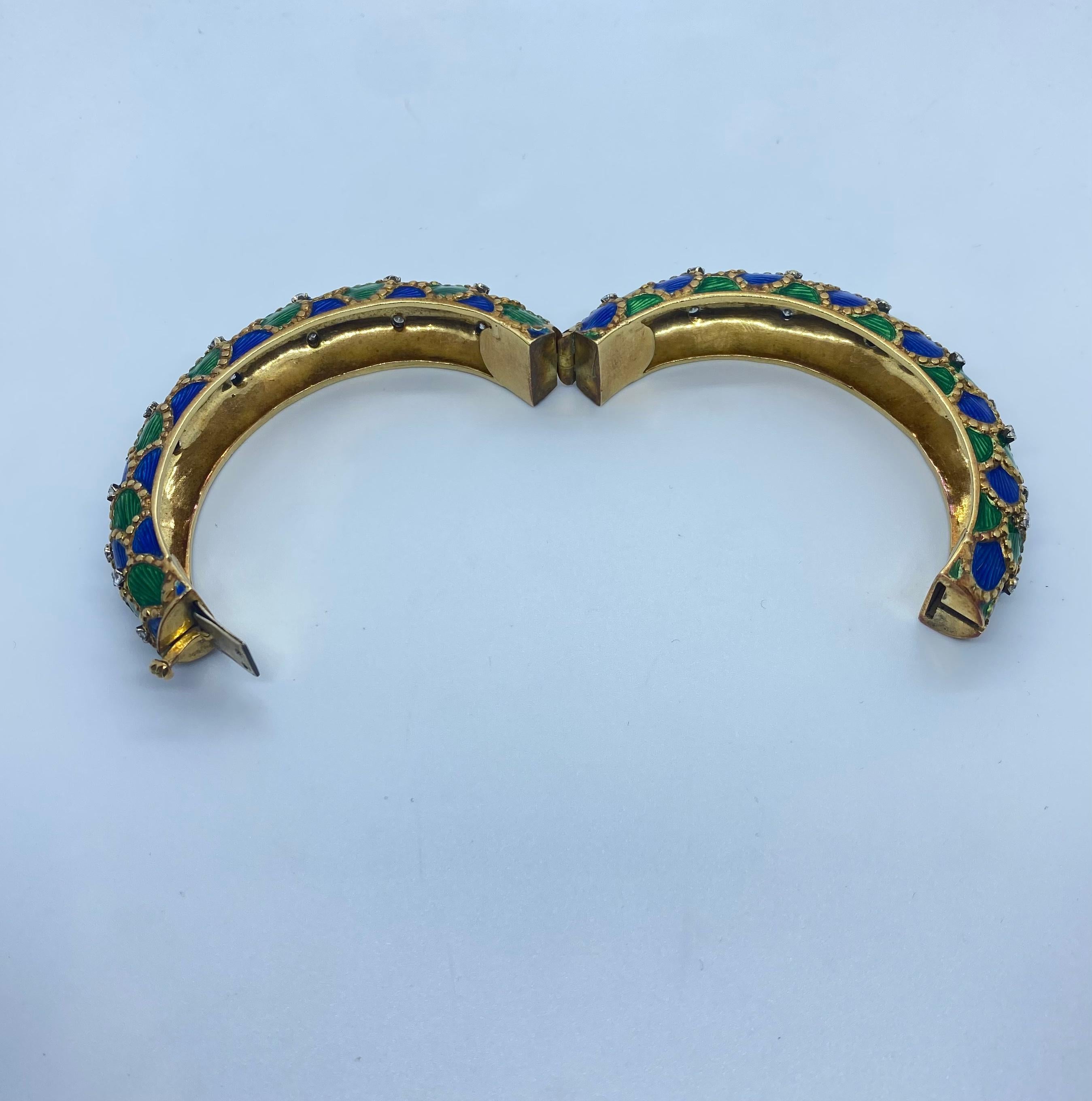 Post-War 18k Yellow Gold Blue and Green Enamel Fishnet Bangle with Diamonds 1960 For Sale