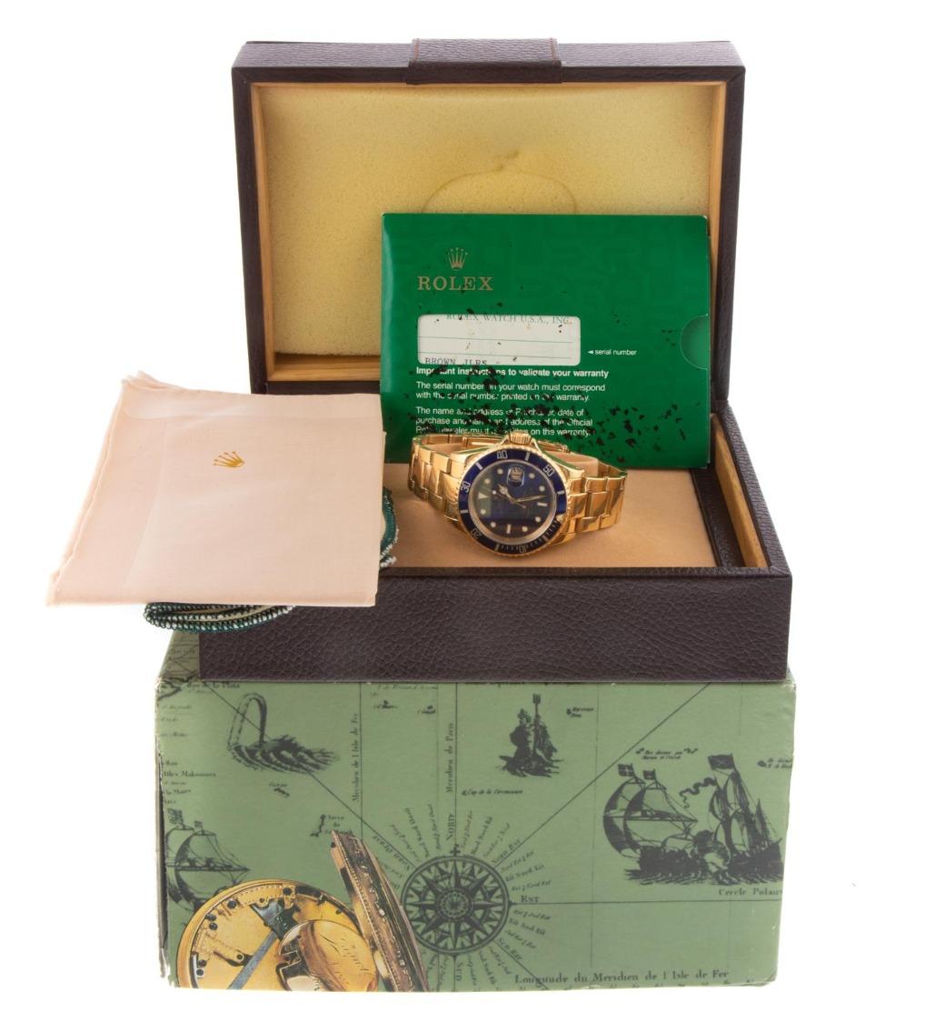 18K Yellow Gold Blue Face Rolex Submariner In Good Condition For Sale In New York, NY