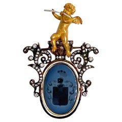 18K Yellow Gold Blue Intaglio & Diamond Filigree Details Cherub Brooch Pendant