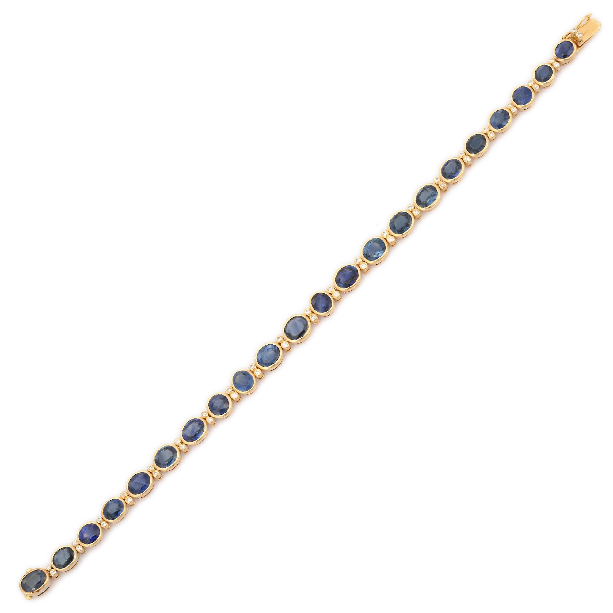 Moderne Bracelet en or jaune 18 carats avec saphirs bleus et diamants en vente