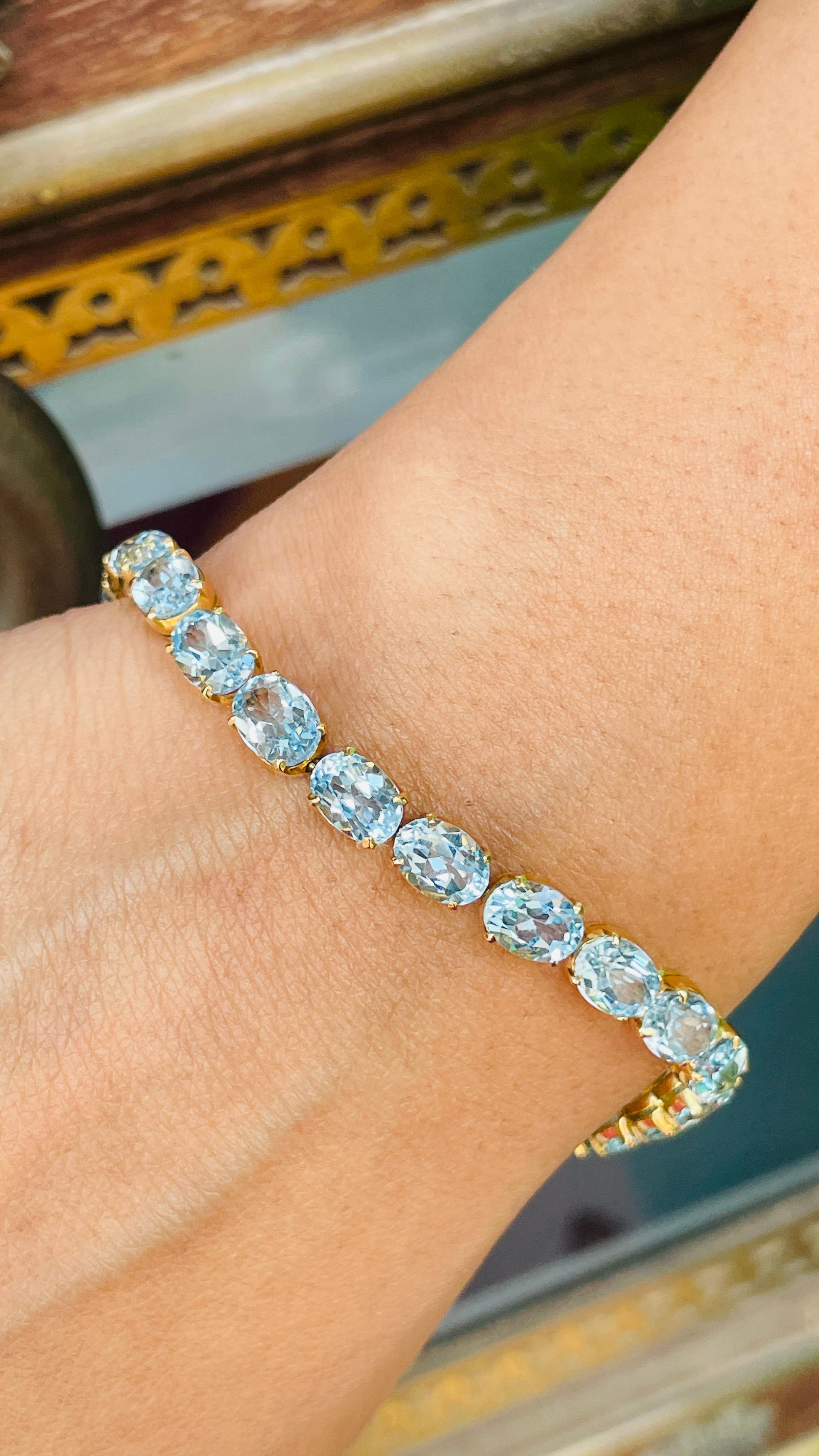 Women's 18kt Solid Yellow Gold 28.5 Carats Faceted Blue Topaz Gemstone Tennis Bracelet For Sale