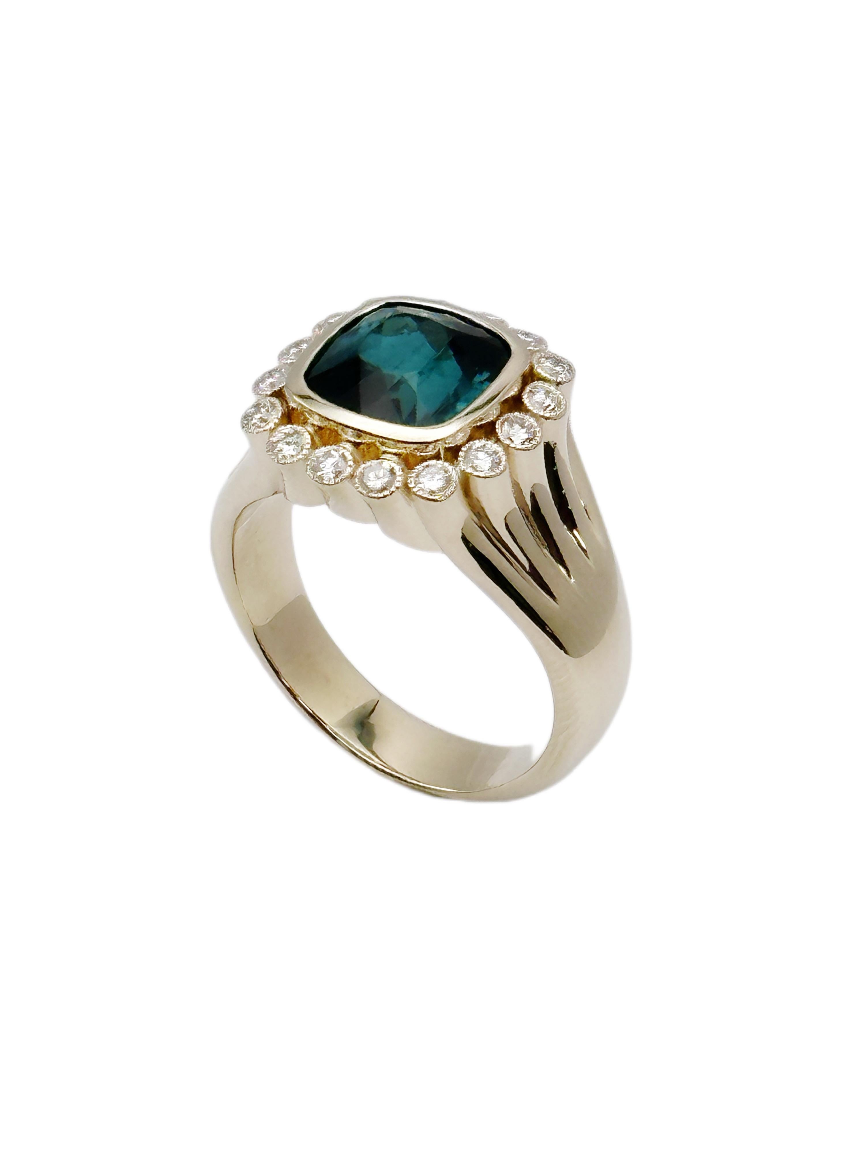 For Sale:  18K Yellow Gold Blue Topaz Cushion Cut Signet Ring with Diamond Accents 2