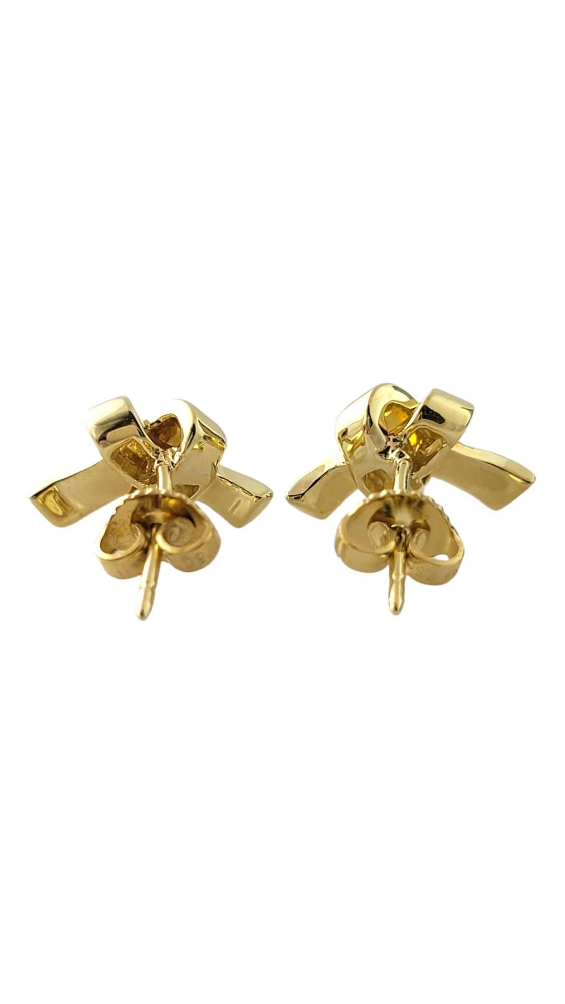 18K Yellow Gold Bow Stud Earrings #16874 In Good Condition For Sale In Washington Depot, CT