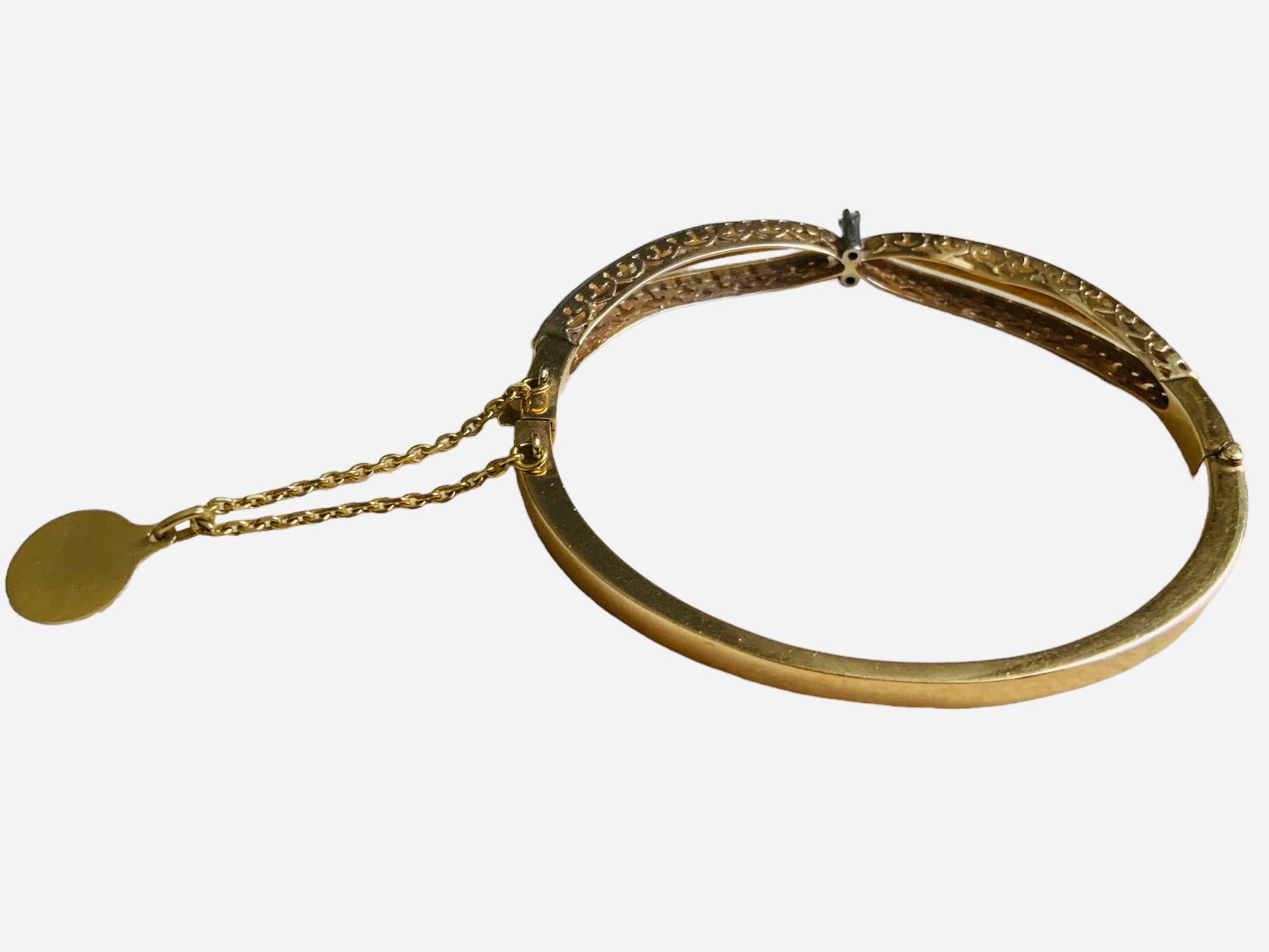 18K Yellow Gold Bracelet/Bangle For Sale 4
