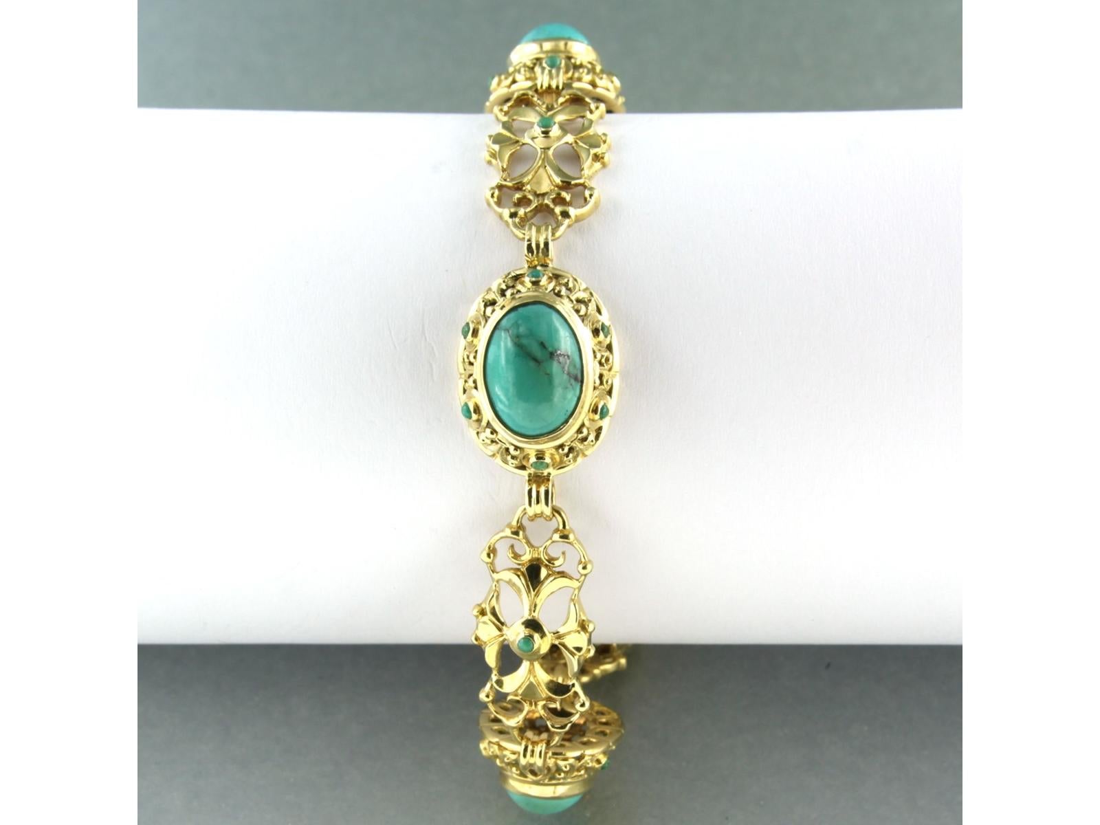 Taille cabochon Bracelet en or jaune 18k serti de turquoise cabochon - 24,3 grammes 18 cm de long en vente