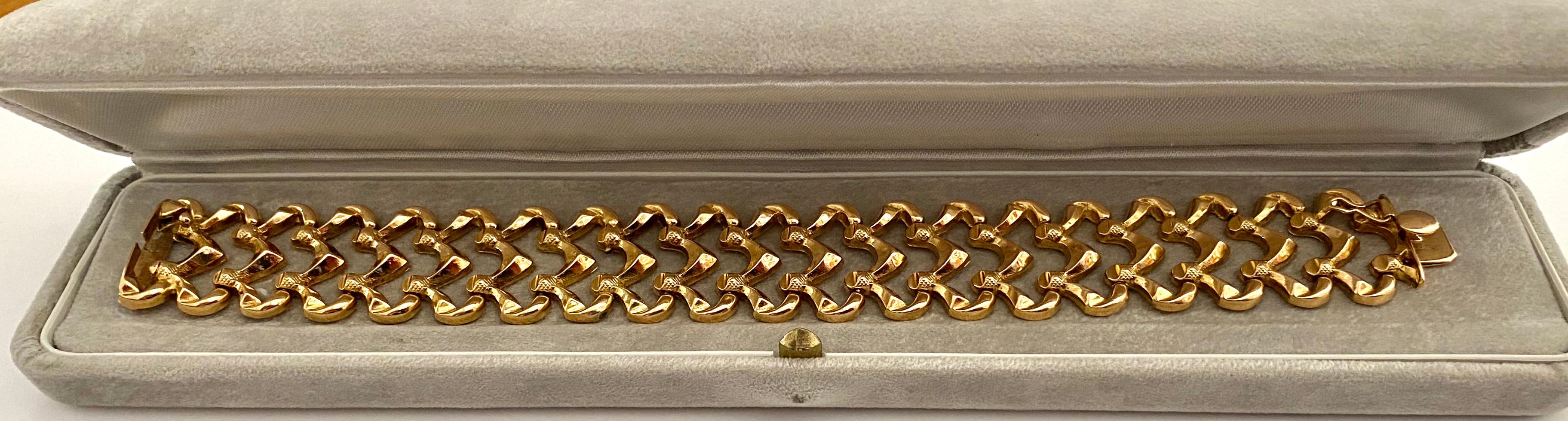 18 Karat Yellow Gold Bracelet, Stamped 750, Italy, Vicenza, 1955 In Good Condition In Heerlen, NL