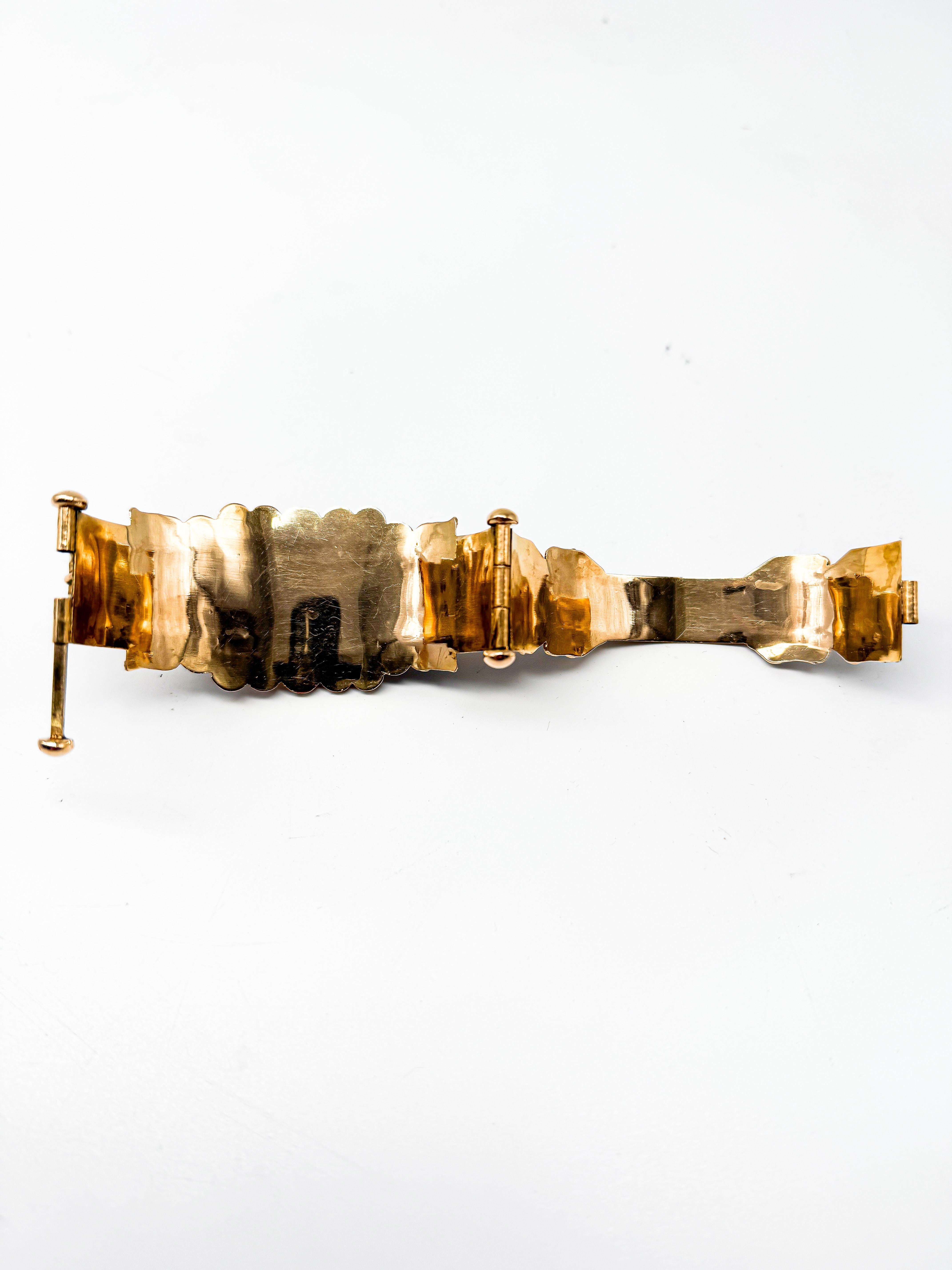 Bracelet en or jaune 18 carats, époque victorienne, émail noir, 1850-1880 en vente 6