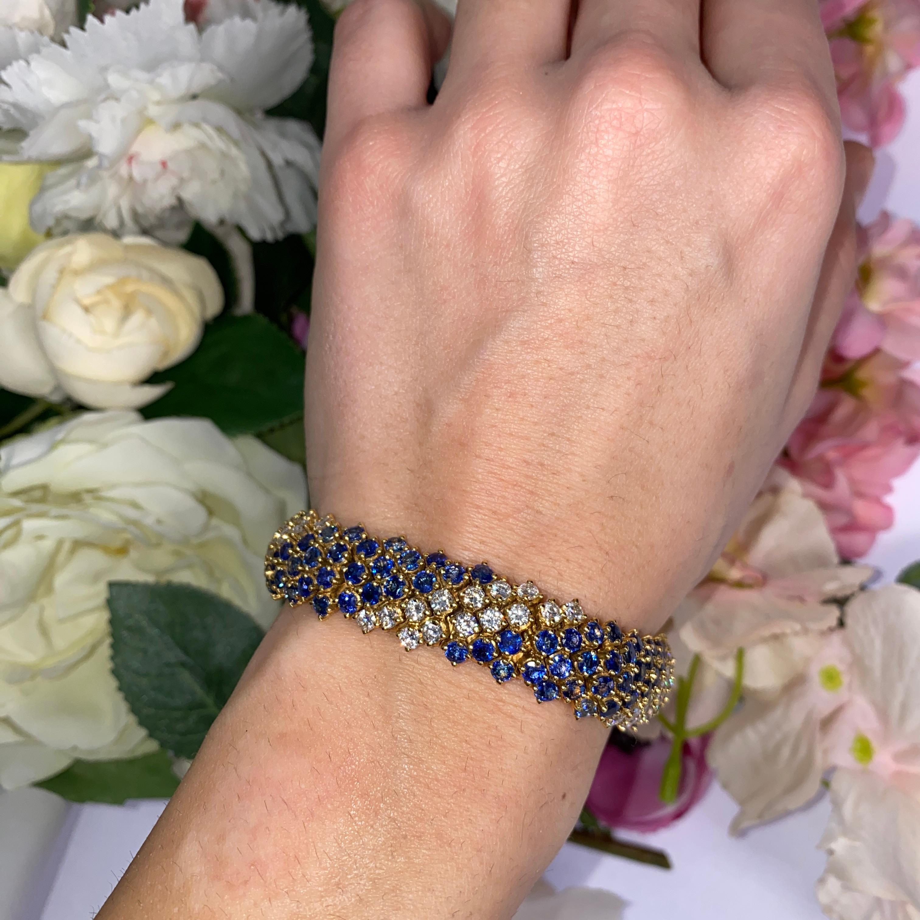 18K Yellow Gold Bracelet with Blue Sapphires and Diamonds For Sale 2