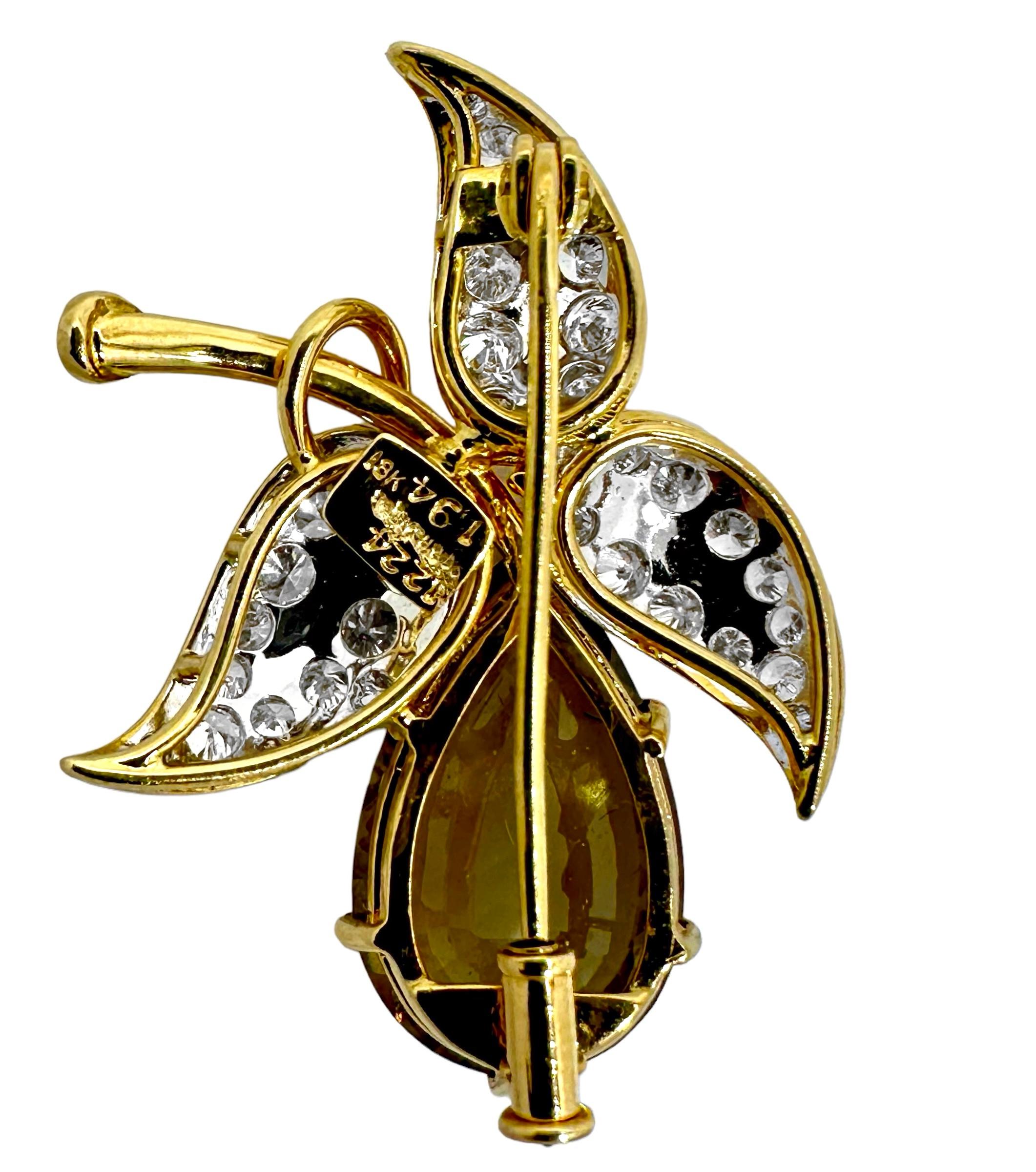 18K Yellow Gold Brooch with Diamonds and Zultanite in a Floral Design ...