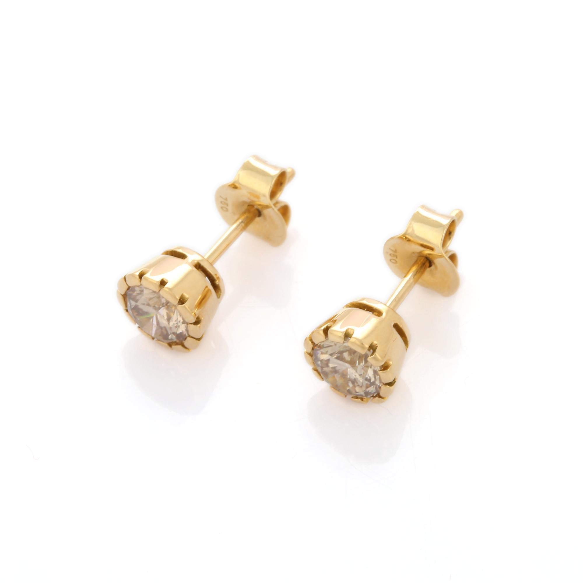 Faceted Diamond Stud Earrings Gift for Mom in 18K Gold to make a statement with your look. You shall need dangle earrings to make a statement with your look. These earrings create a sparkling, luxurious look featuring round cut diamond.
April
