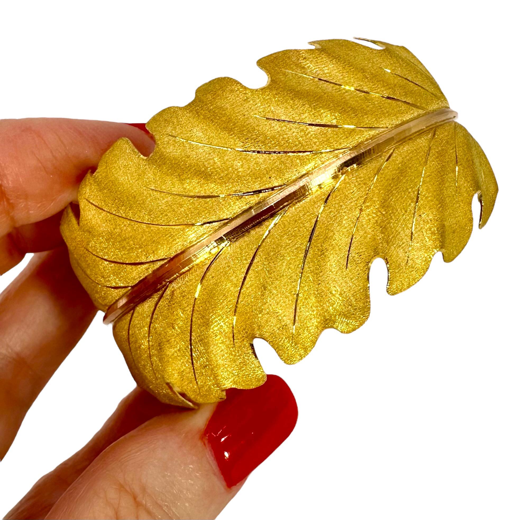 18K Yellow Gold Buccellati Laurel Leaf Bangle Bracelet 1 3/8 Inches Wide 7