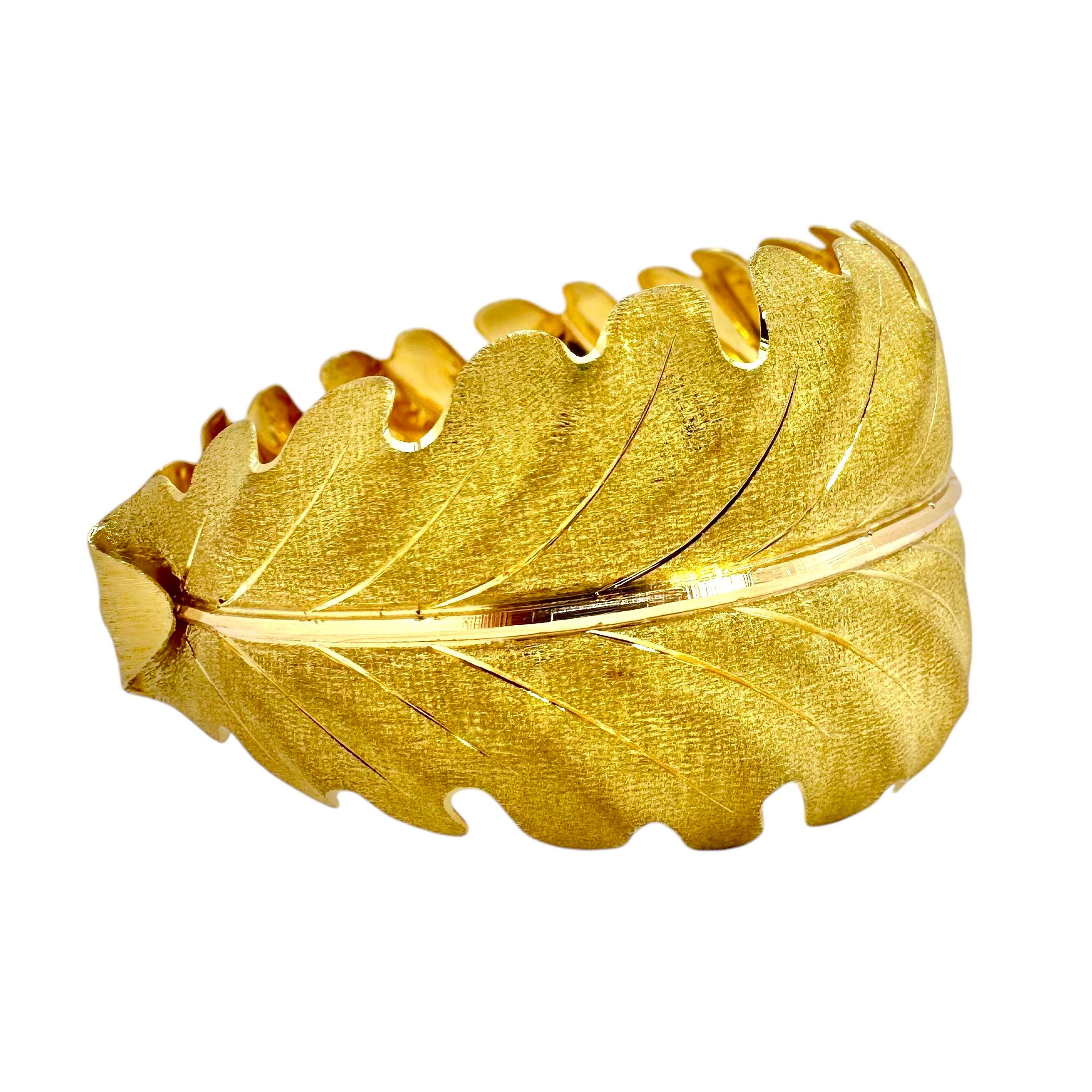 18K Yellow Gold Buccellati Laurel Leaf Bangle Bracelet 1 3/8 Inches Wide 2