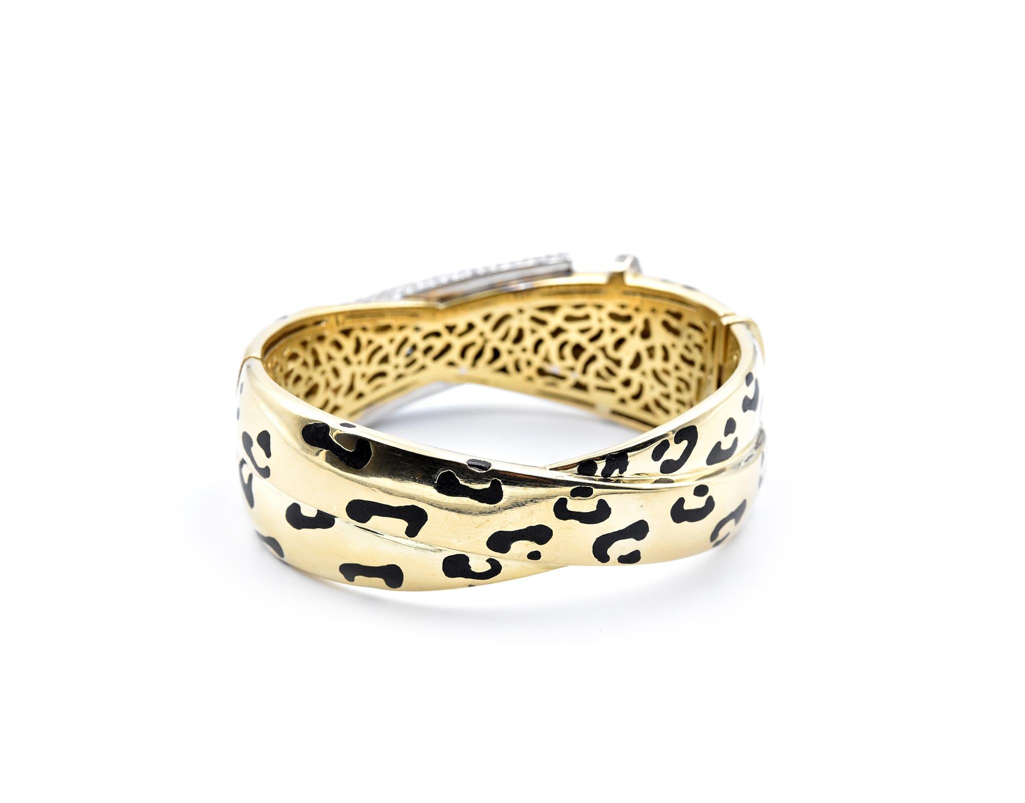 18 Karat Yellow Gold Buckle and Black Enamel Cheetah Print Bangle In Excellent Condition In Scottsdale, AZ