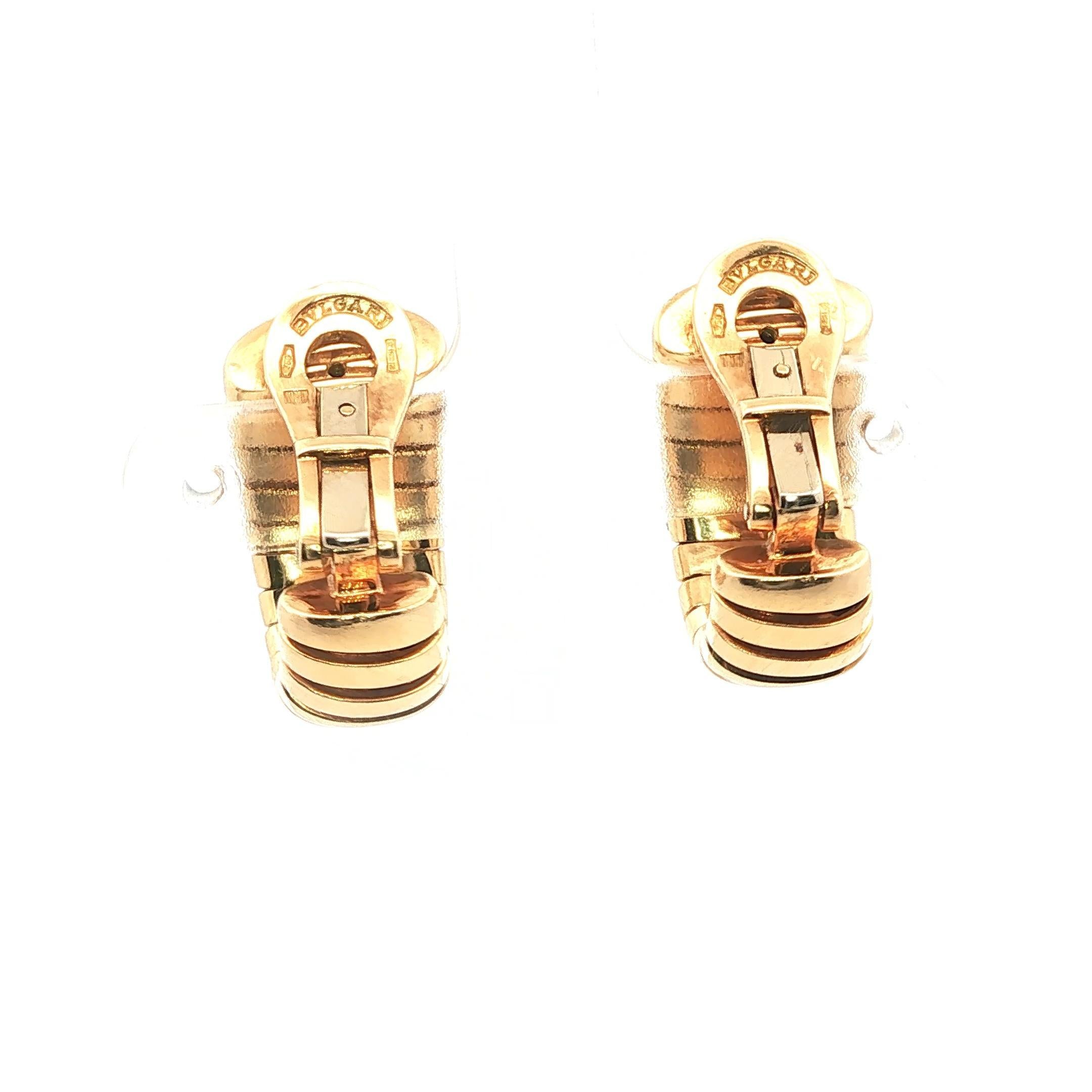 Orecchini Tubogas Bulgari in oro giallo 18 carati In condizioni buone in vendita a New York, NY