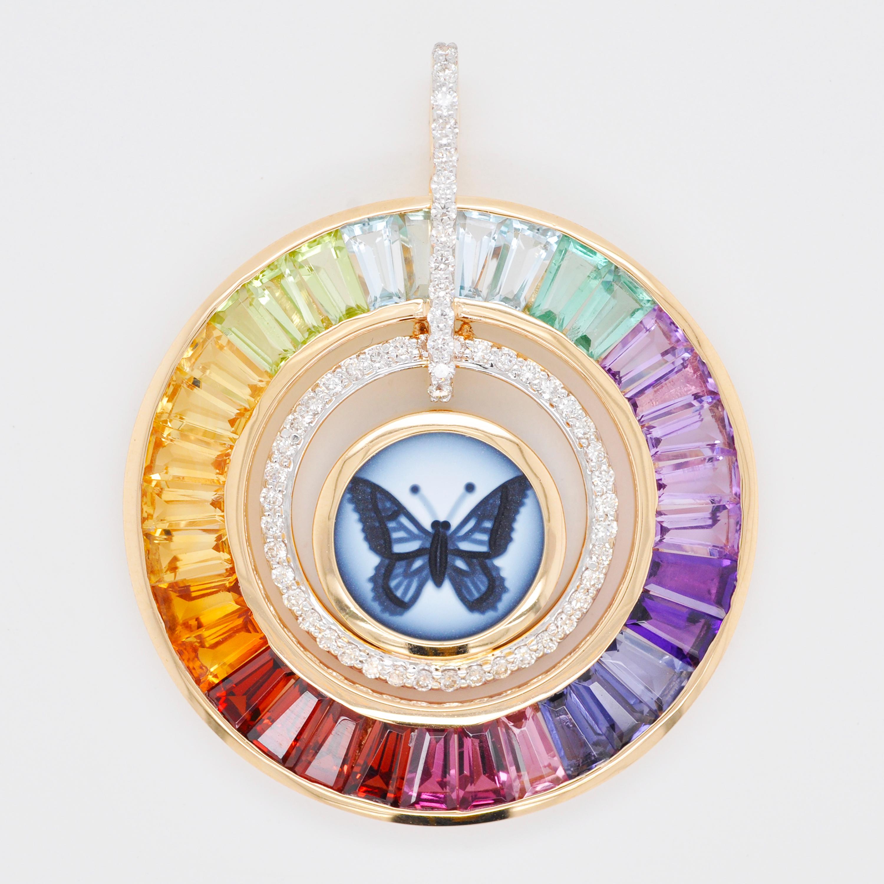 Contemporary 18K Yellow Gold Butterfly Intaglio Multicolor Rainbow Baguette Circle Pendant For Sale
