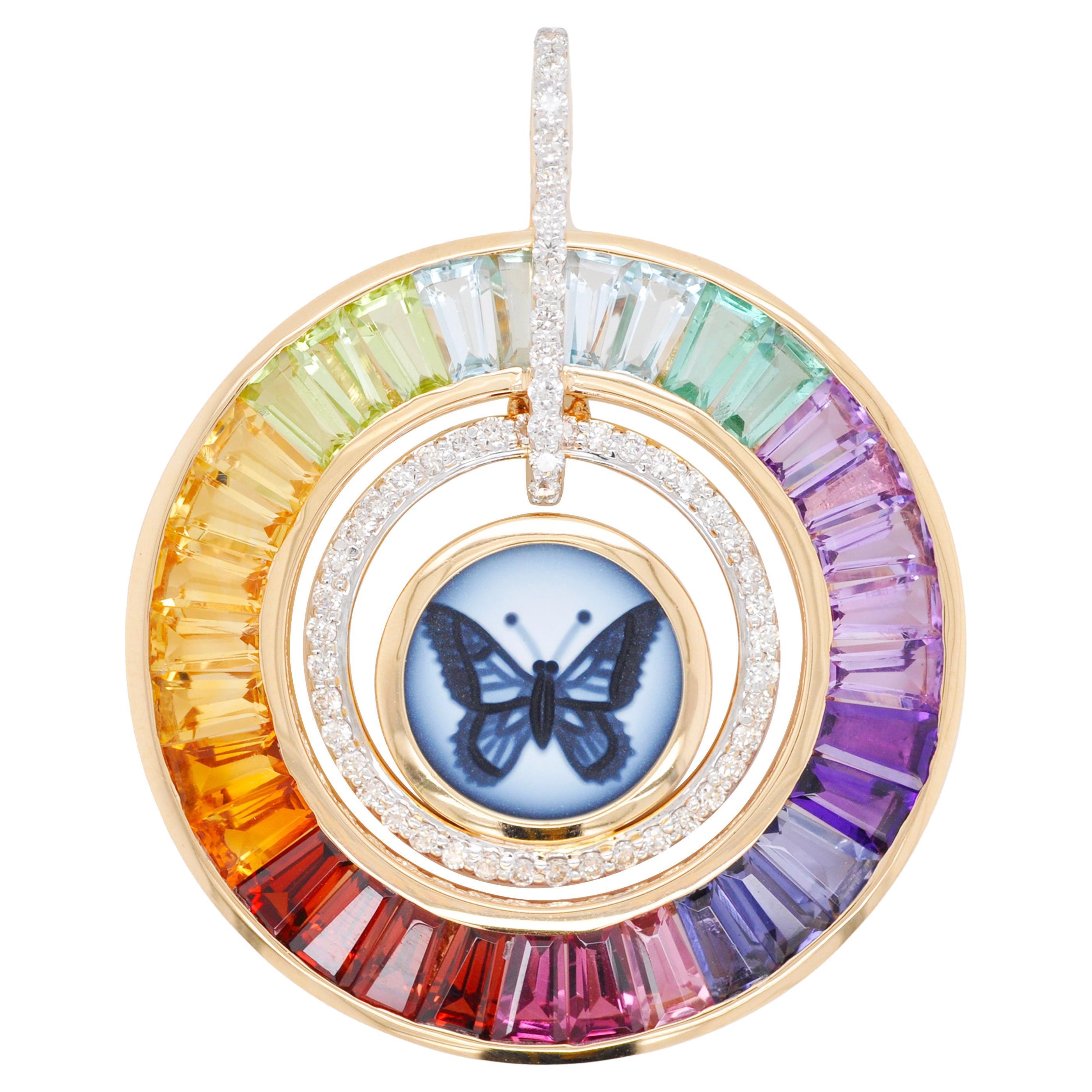 18K Yellow Gold Butterfly Intaglio Multicolor Rainbow Baguette Circle Pendant For Sale