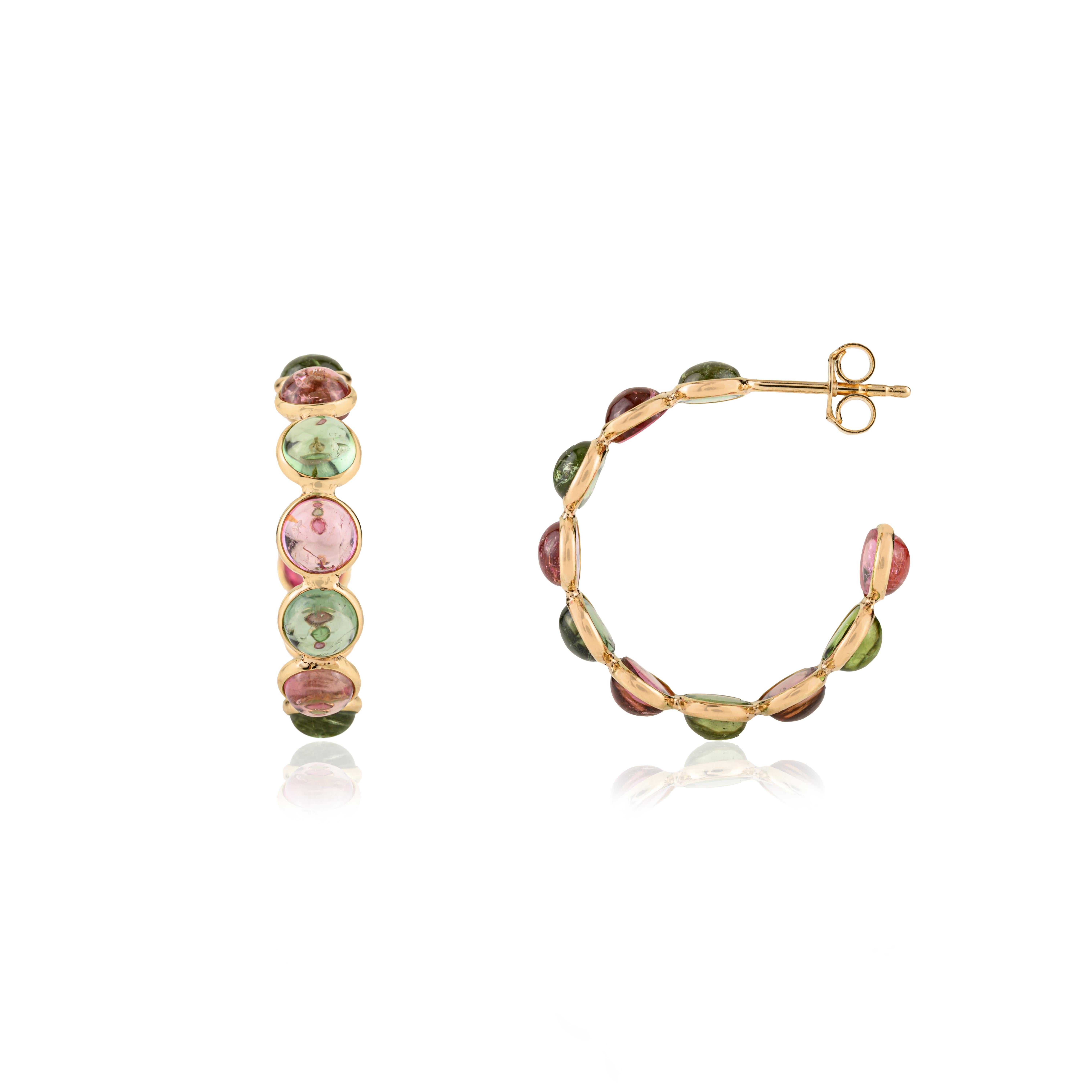 Boucles d
oreilles en or jaune 18 carats avec cabochons de tourmaline multicolore de 11,45 ct.