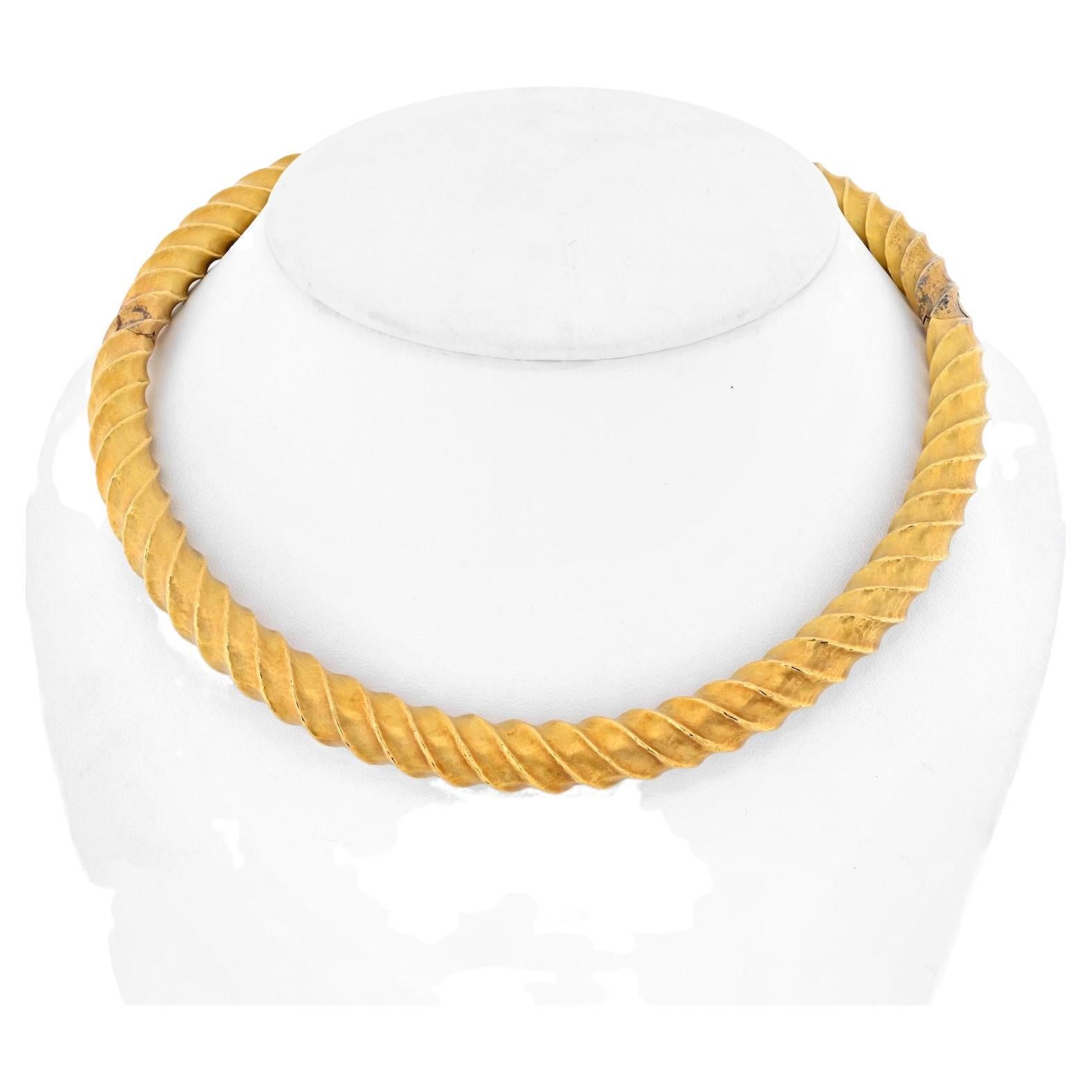 Talis Chains T Gold Ivory New York Choker main image 0