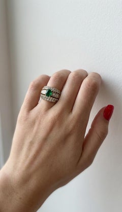 Bague en or jaune 18 carats émeraude cabochon et diamant 3,5 carats