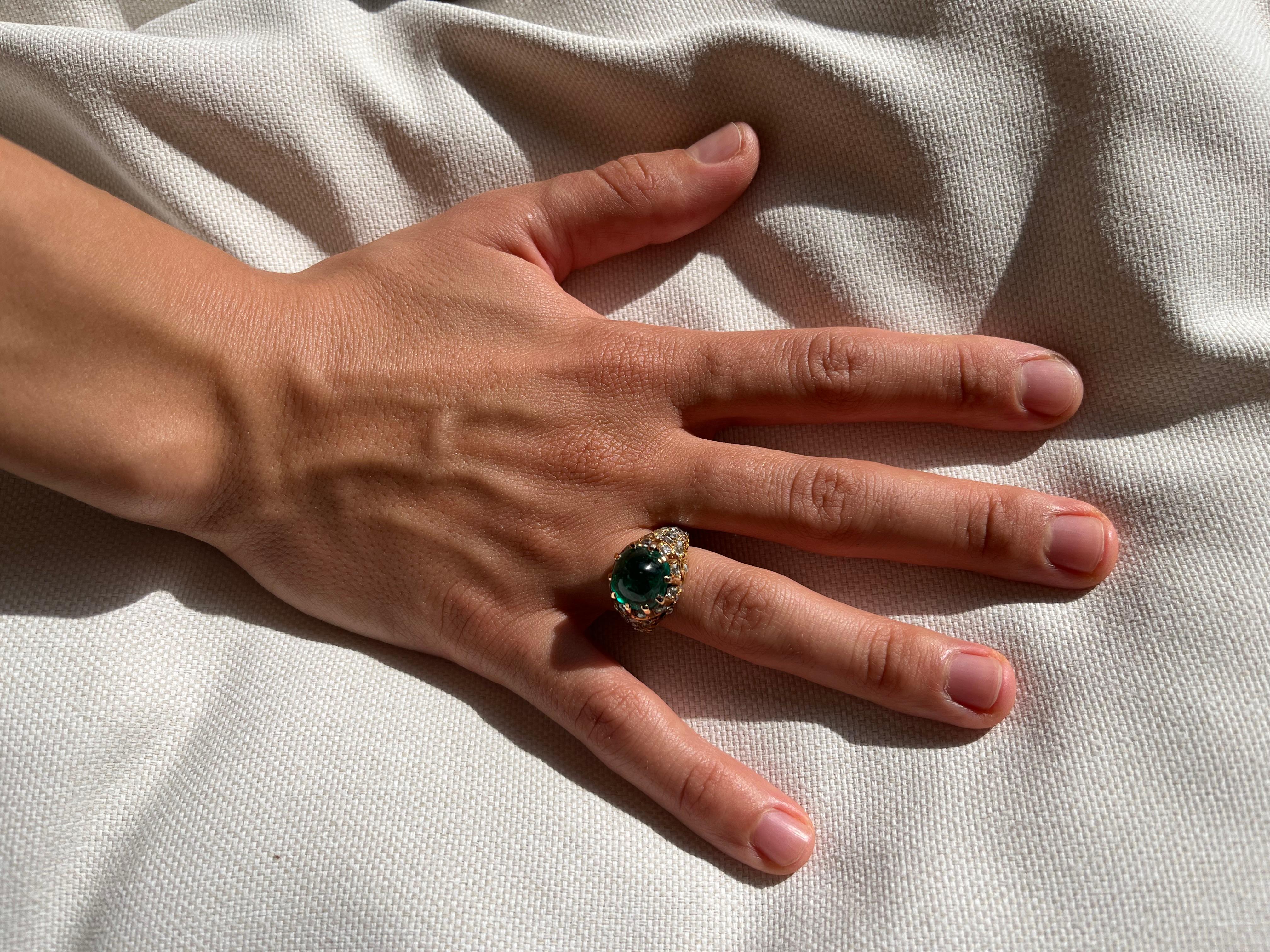 18k Yellow Gold Cabochon Emerald and Diamond Ring, French, Vintage, circa 1940s For Sale 8