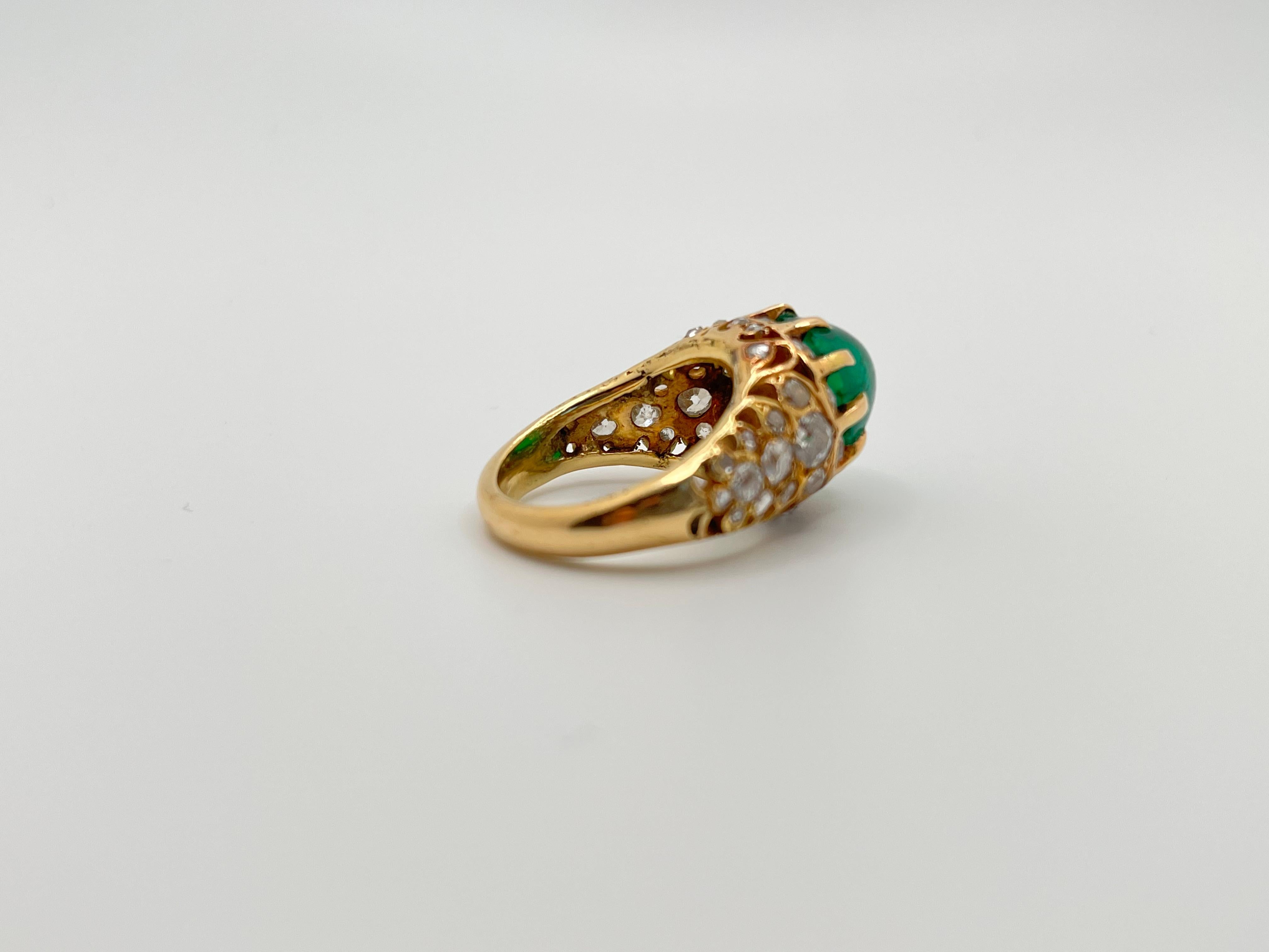 18k Yellow Gold Cabochon Emerald and Diamond Ring, French, Vintage, circa 1940s For Sale 4