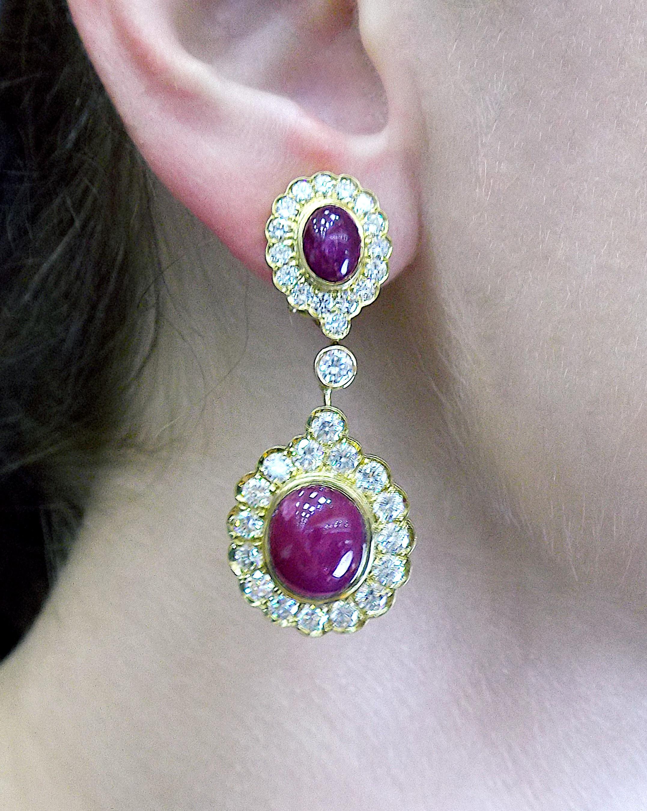 18K Yellow Gold Cabochon Ruby Diamond Pendant Earrings For Sale 1